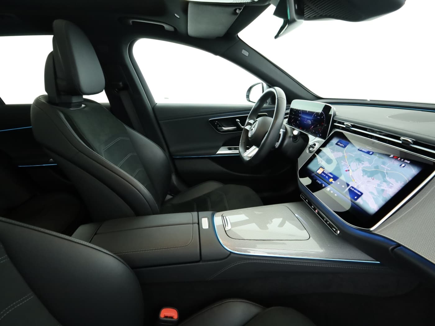 Mercedes-Benz E 220 d T Bild 17