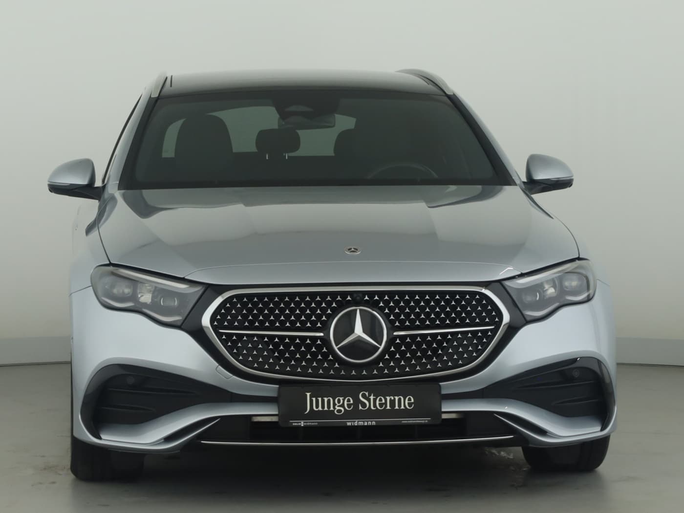 Mercedes-Benz E 220 d T Bild 3