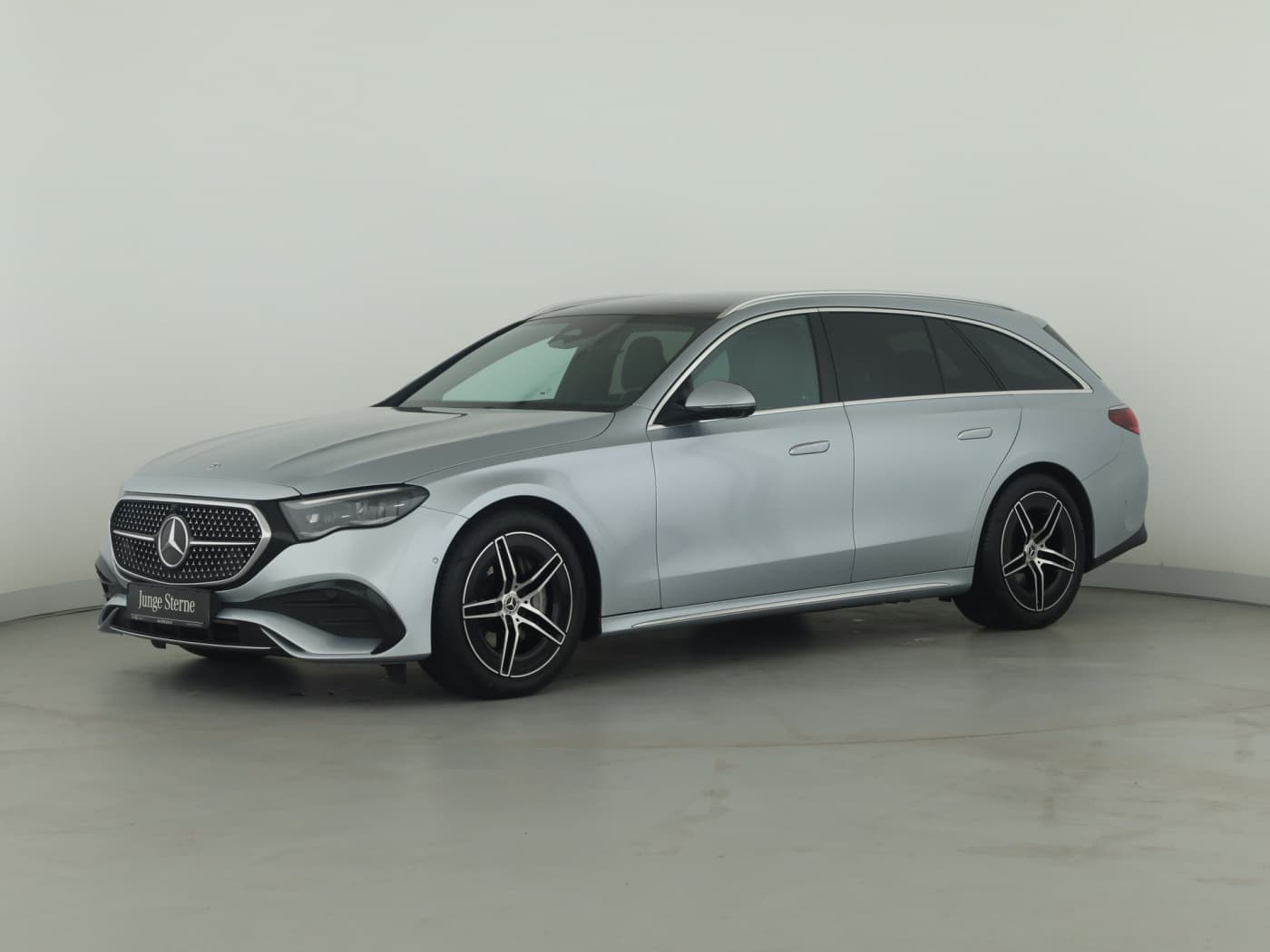 Mercedes-Benz E 220 d T Bild 5