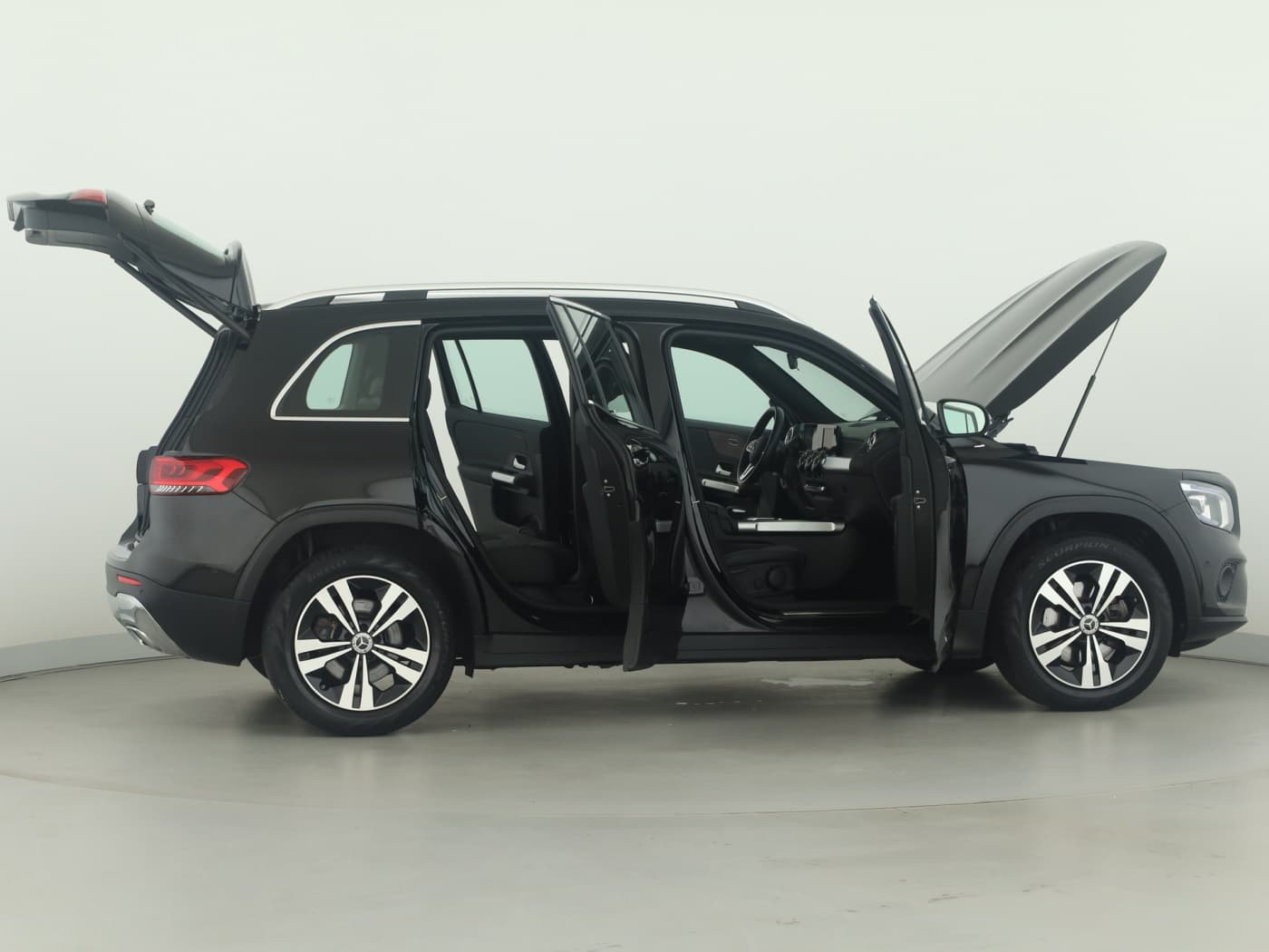 Mercedes-Benz GLB 220 d Bild 8