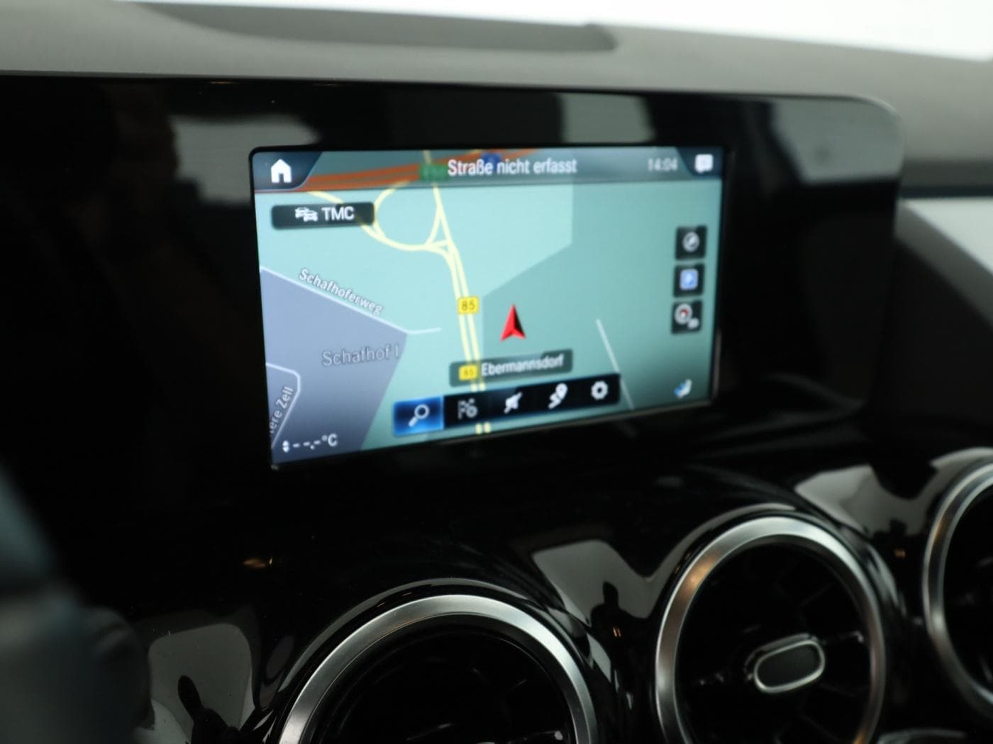 Mercedes-Benz GLA 200 d 4M Bild 13