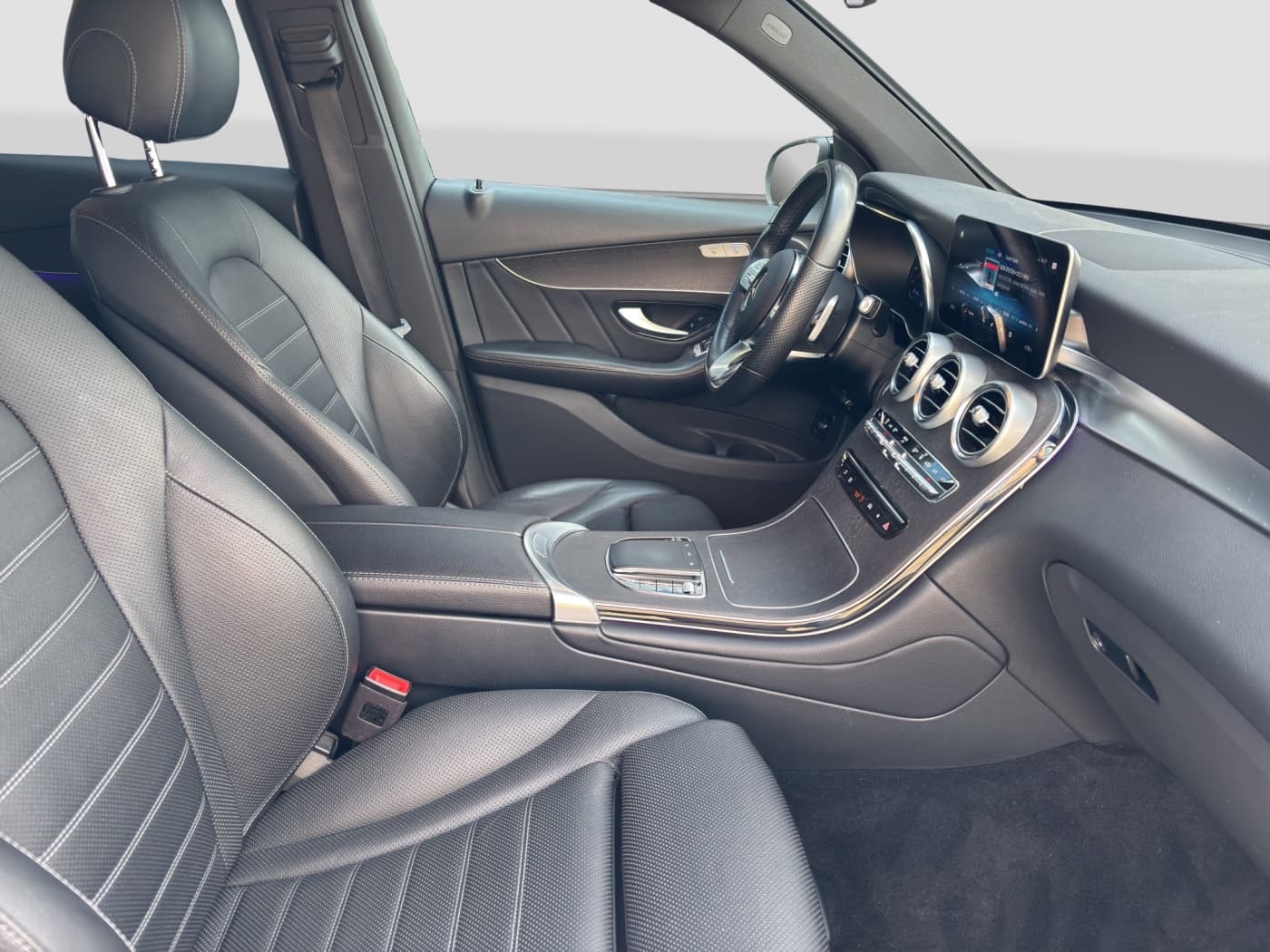 Mercedes-Benz GLC 300 de 4M Bild 15