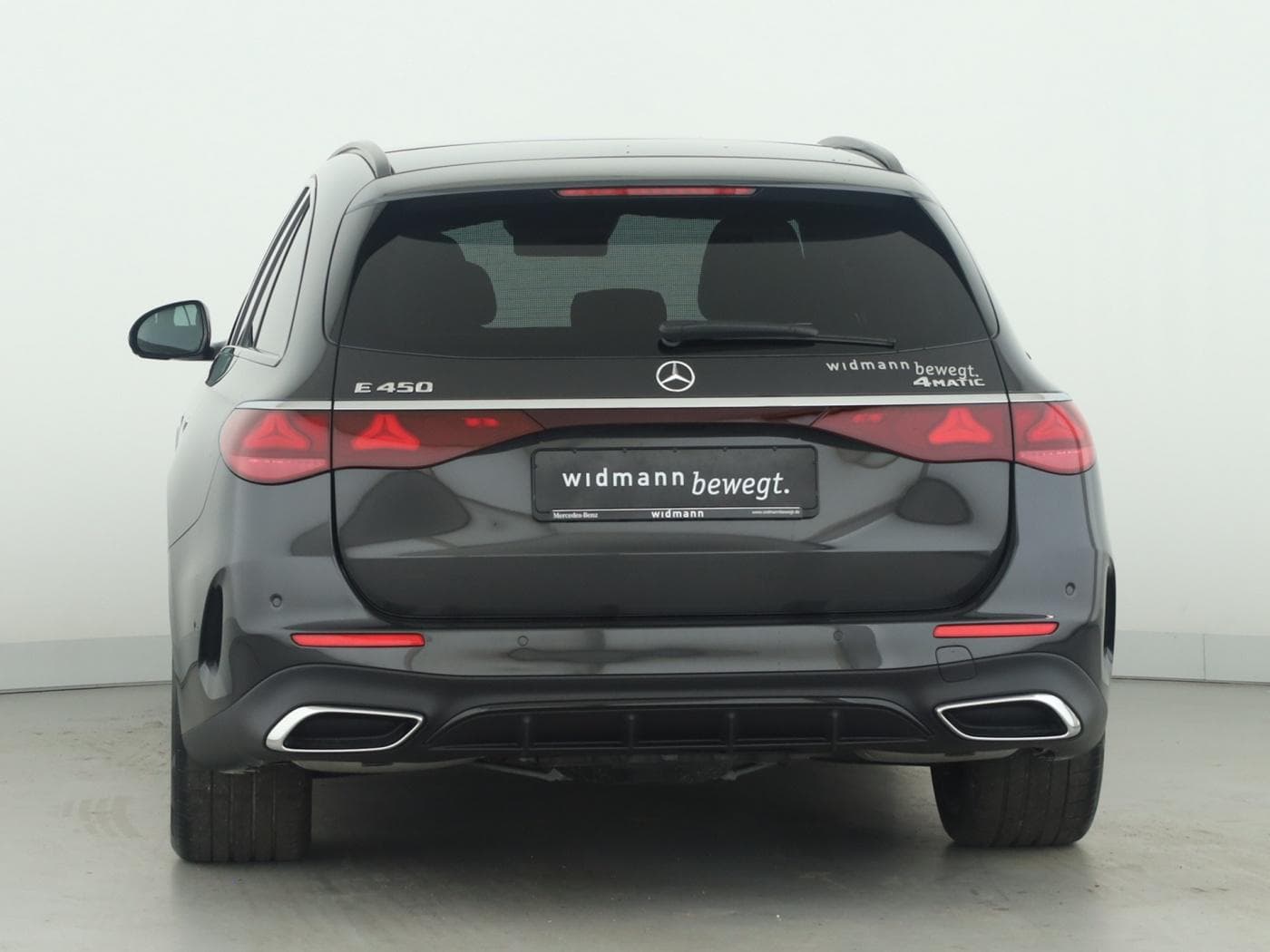 Mercedes-Benz E 450 4MATIC T-Modell Bild 4