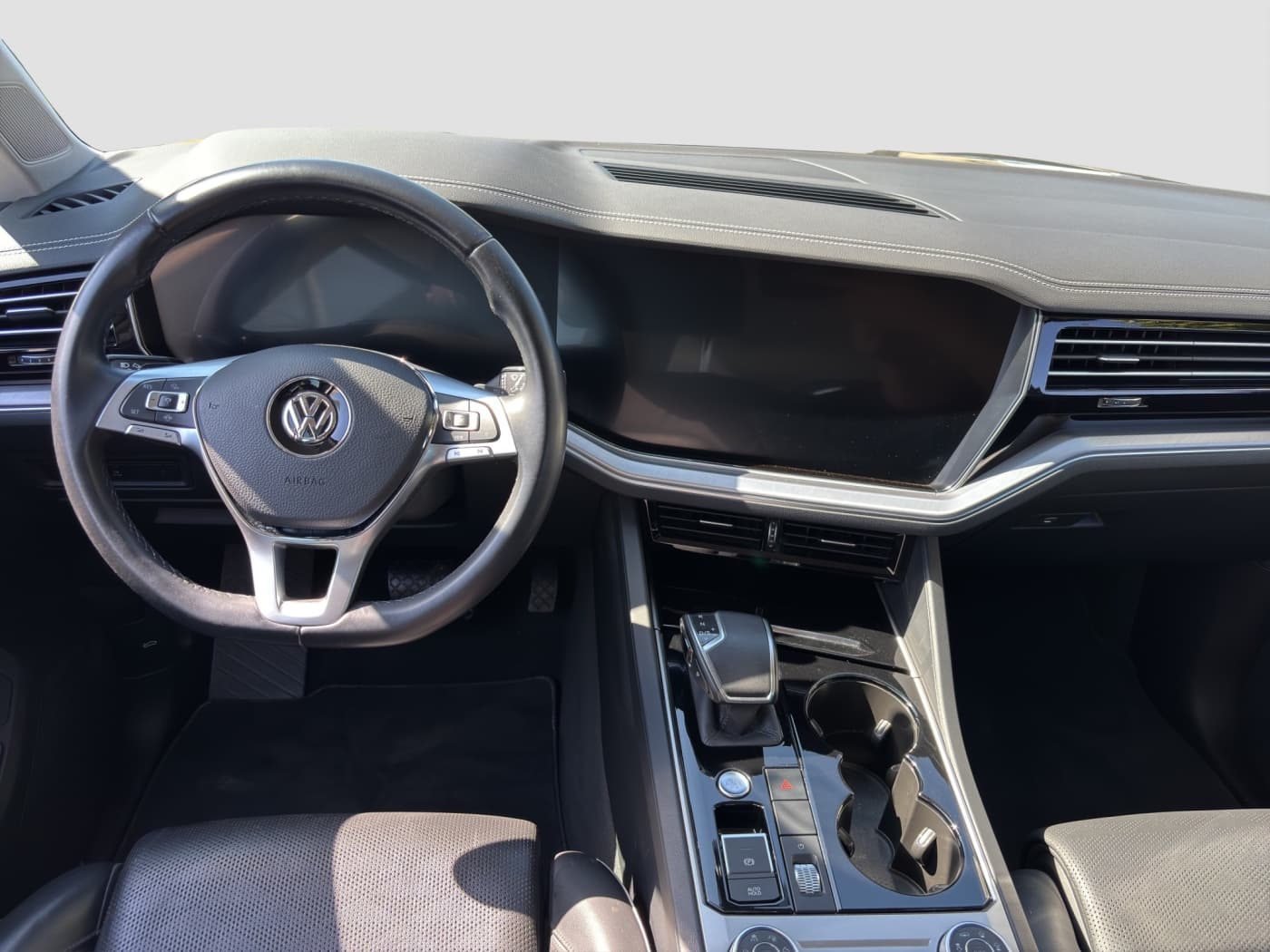 Volkswagen Touareg 3.0 V6 TDI Elegance Bild 9