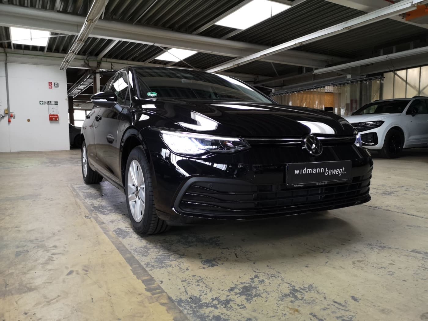 Volkswagen Golf Life 1.0 l eTSI OPF 81 kW (110 PS) 7-Gang-Doppelkupplungsgetriebe DSG Bild 22