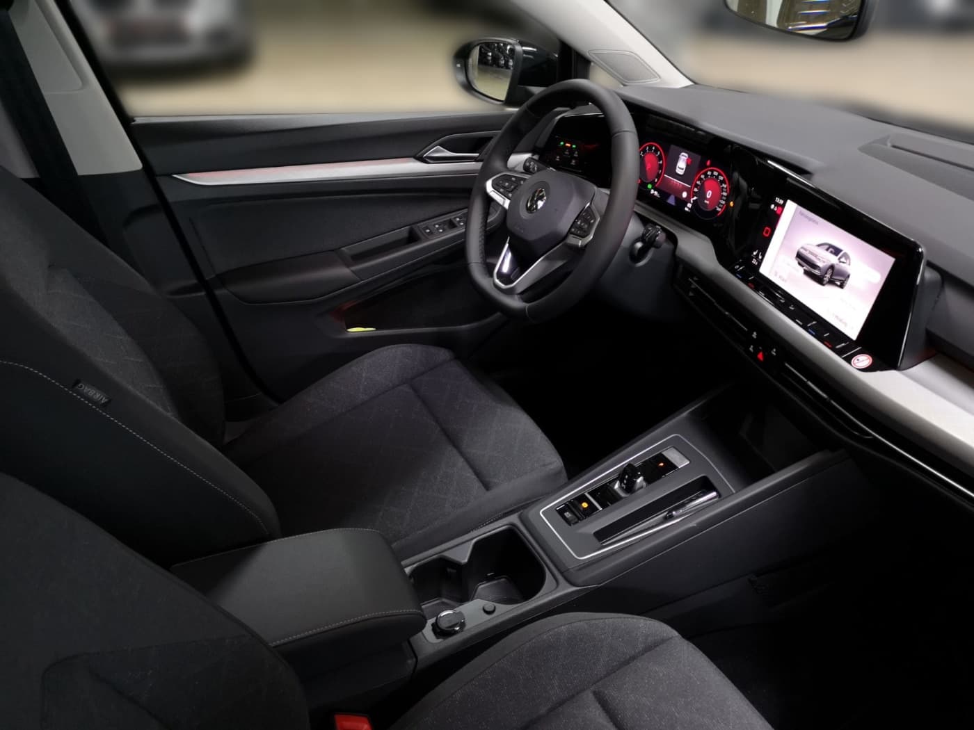Volkswagen Golf Life 1.0 l eTSI OPF 81 kW (110 PS) 7-Gang-Doppelkupplungsgetriebe DSG Bild 8