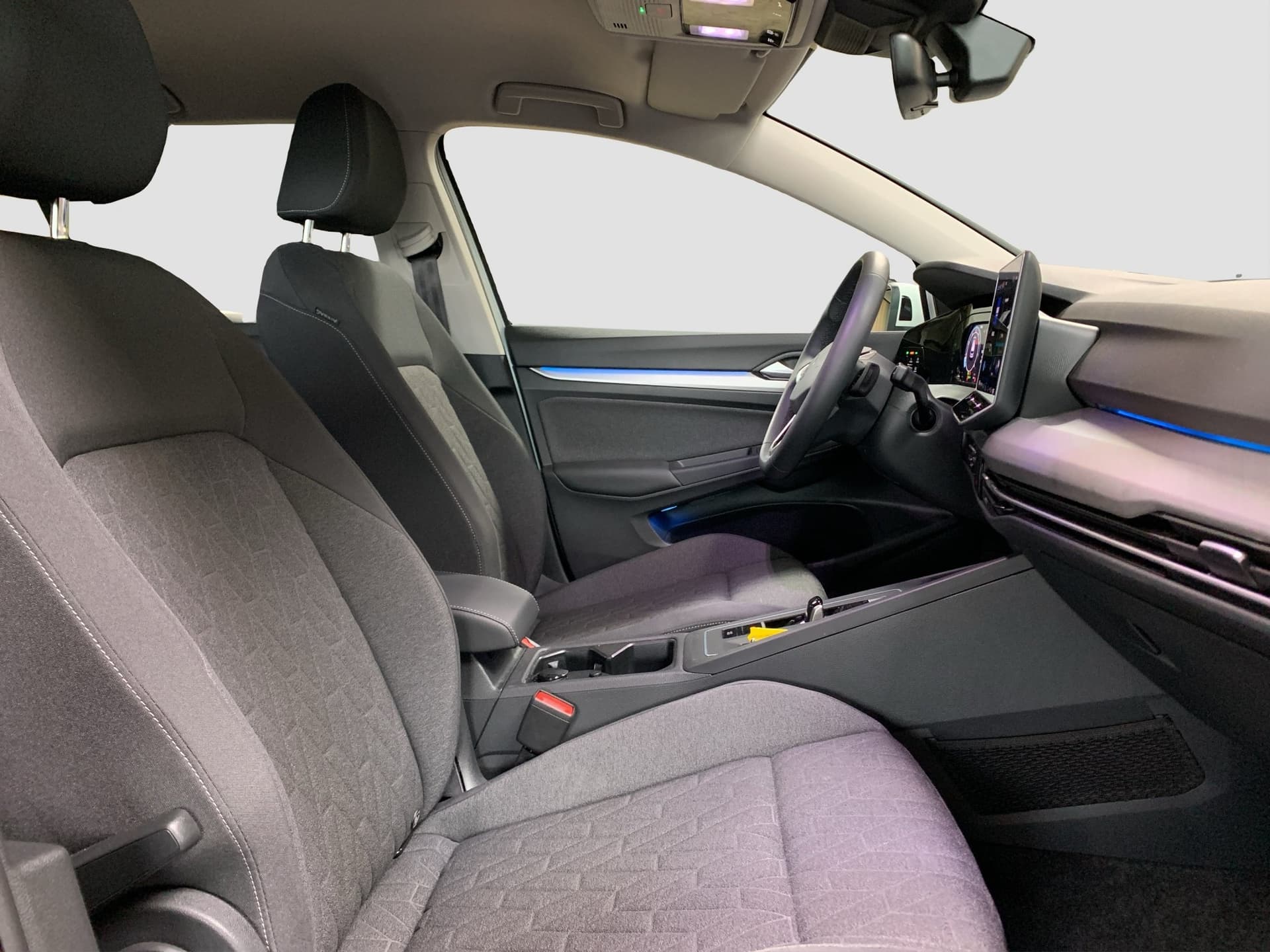 Volkswagen Golf Life 115 PS eTSI DSG ACC Kamera Standheizung Bild 12