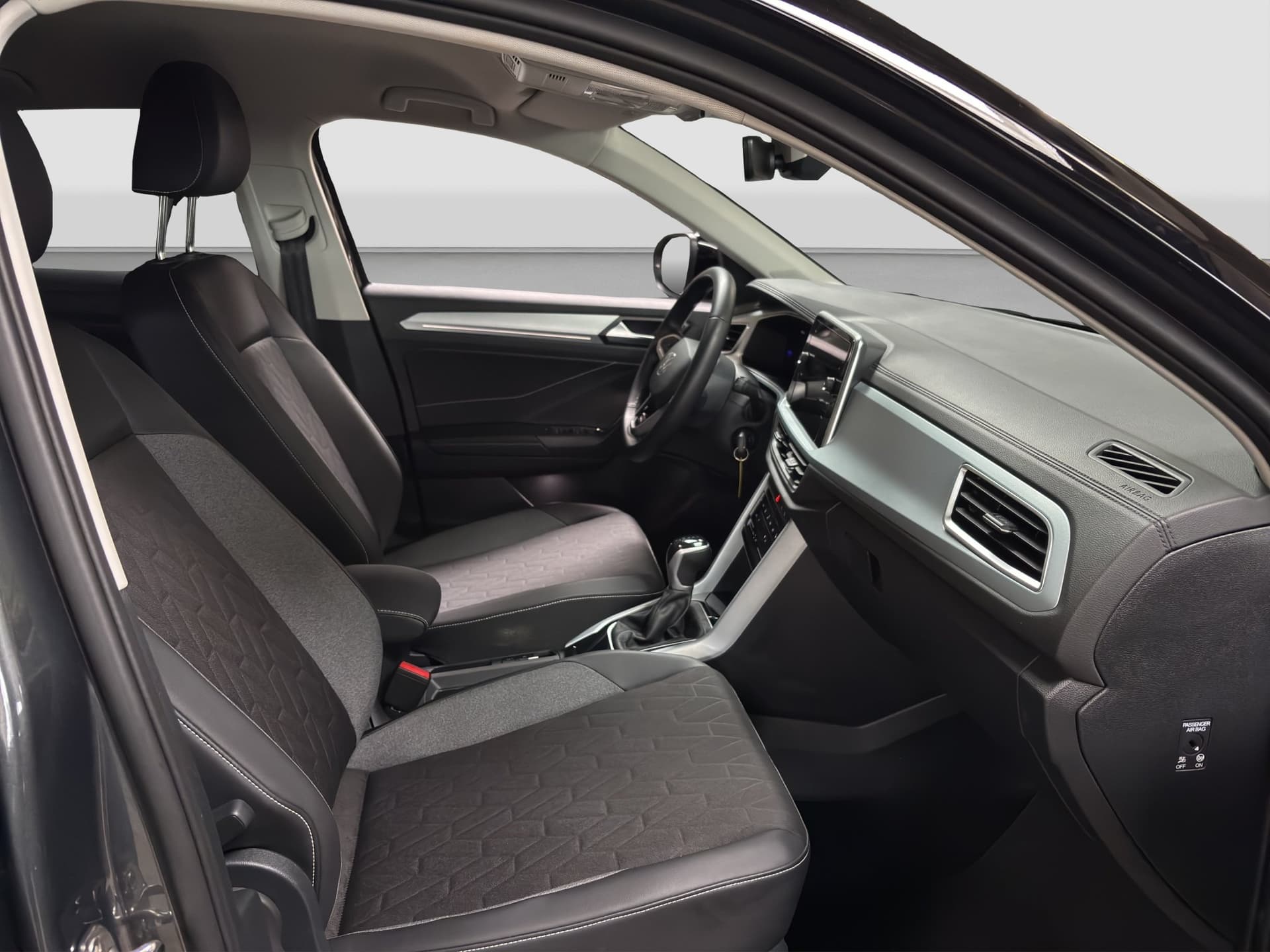 Volkswagen T-ROC GOAL 2.0 TDI 150 PS DSG AHK NAVI ACC Bild 13