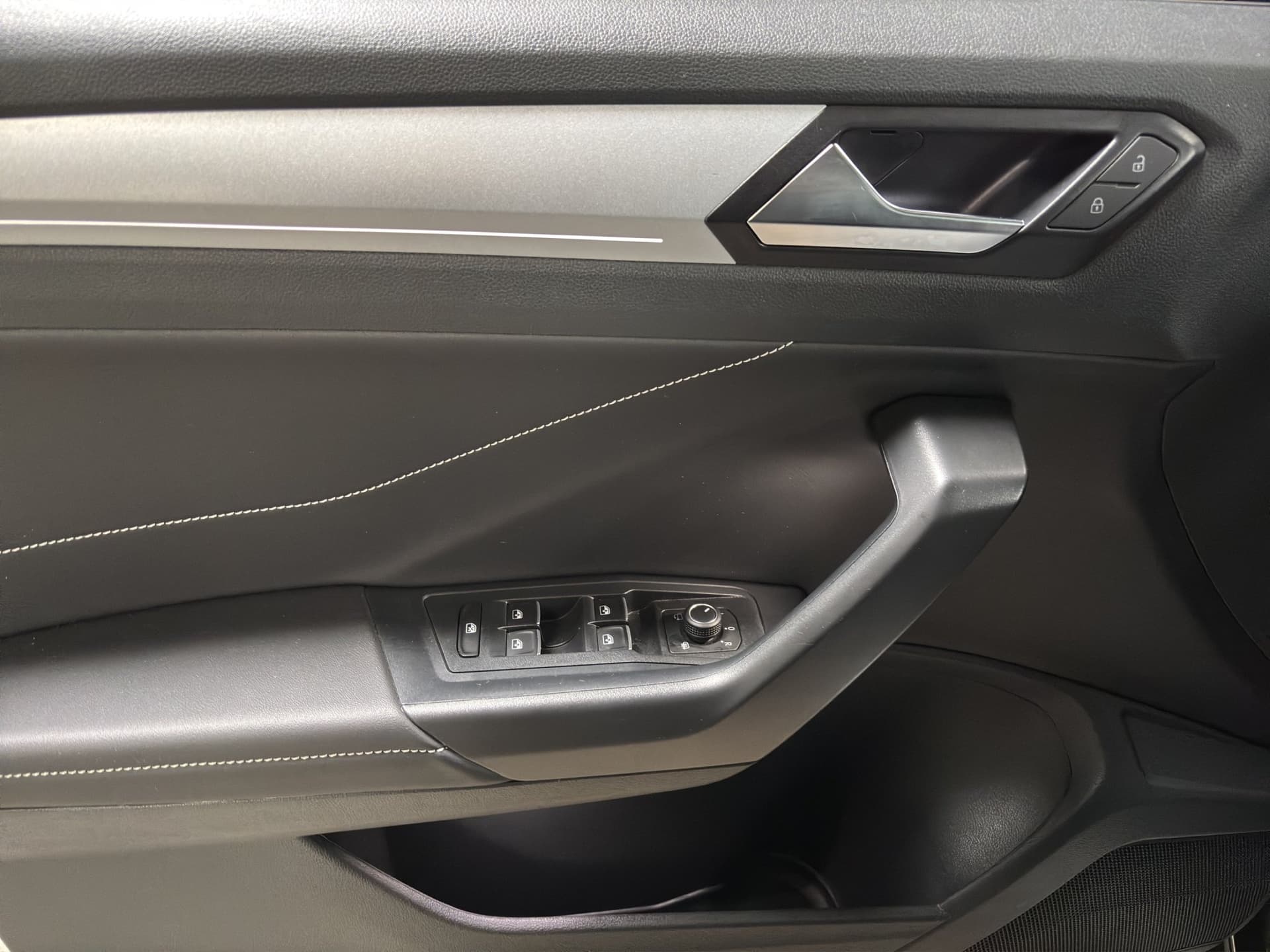 Volkswagen T-ROC GOAL 2.0 TDI 150 PS DSG AHK NAVI ACC Bild 15