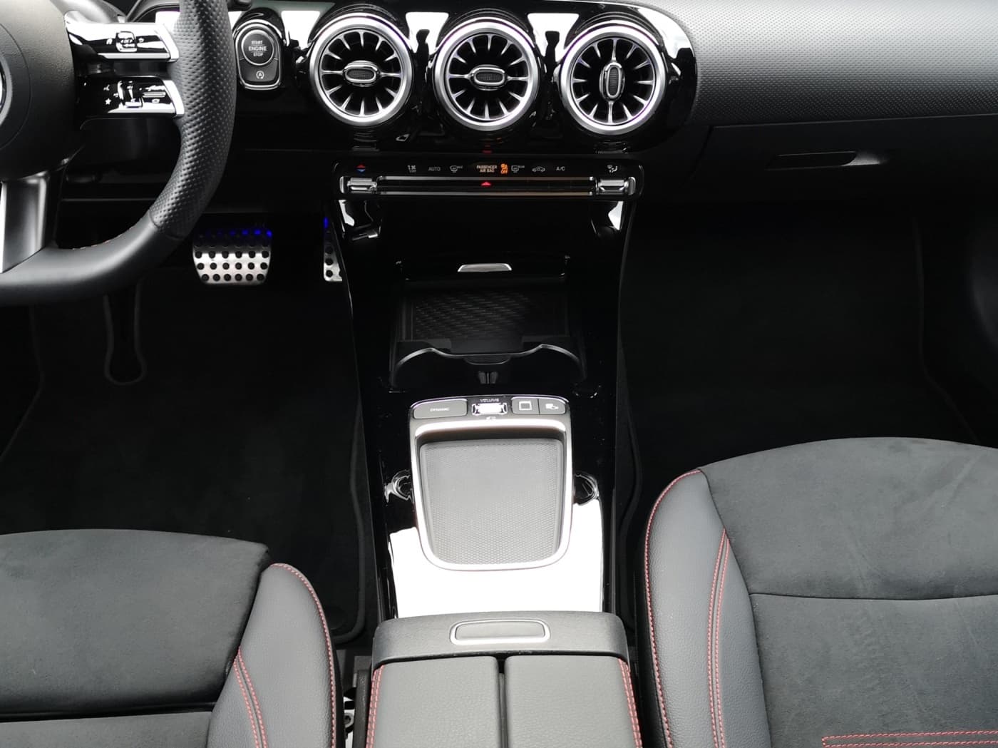 Mercedes-Benz CLA 200 SB Bild 13