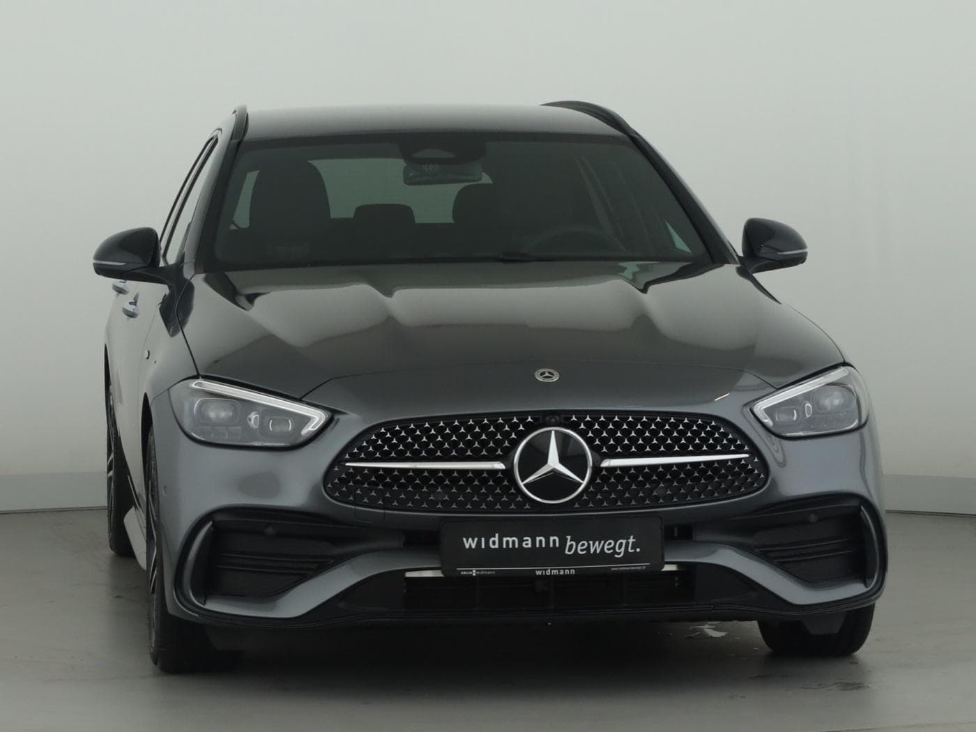 Mercedes-Benz C 300 e T EQ Hybrid Technologie Bild 3