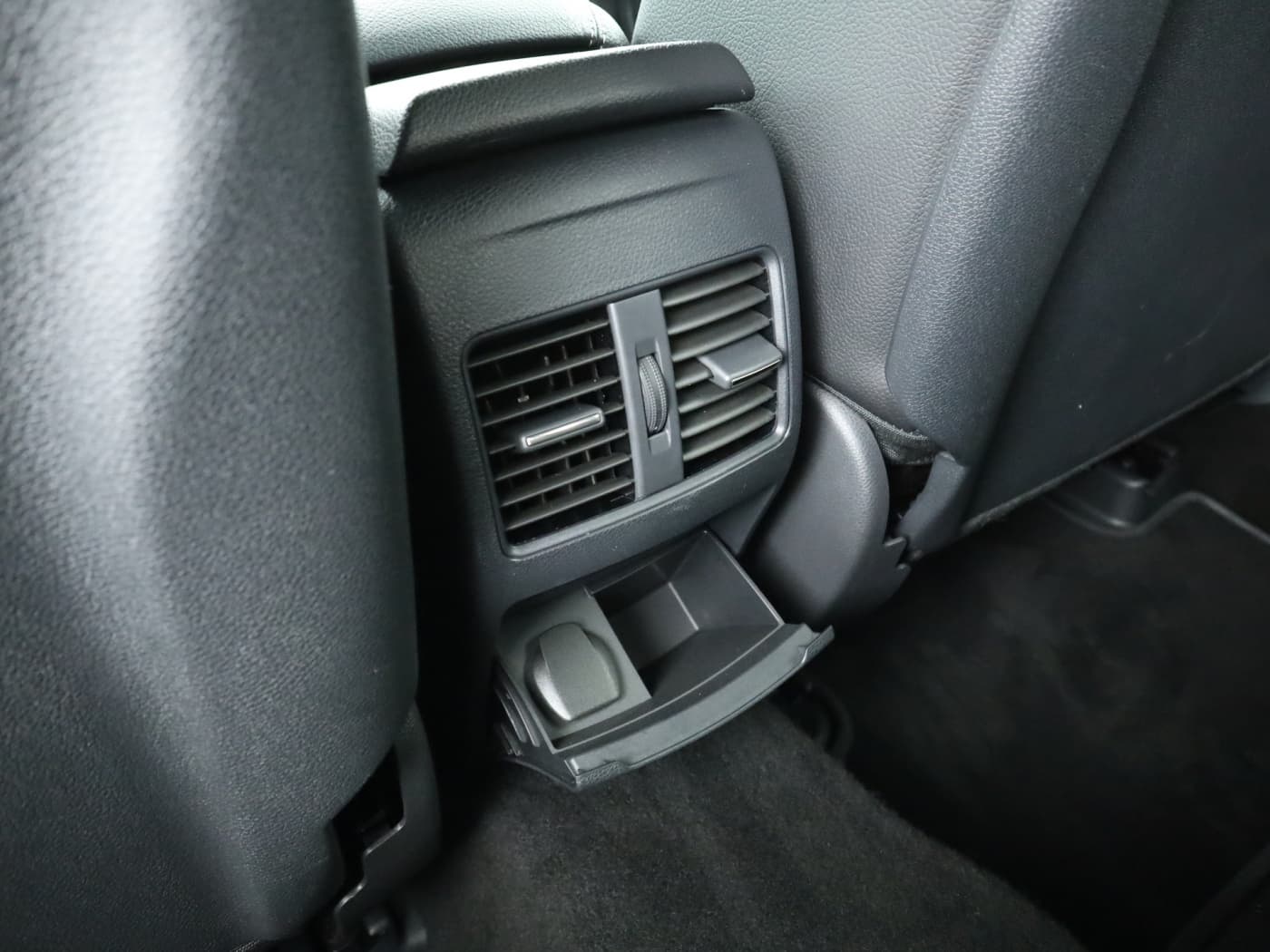 Mercedes-Benz GLA 250 Bild 24