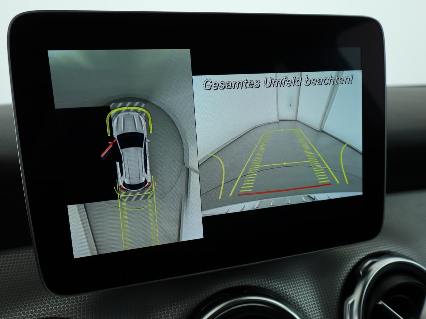 Mercedes-Benz GLA 250 Bild 25