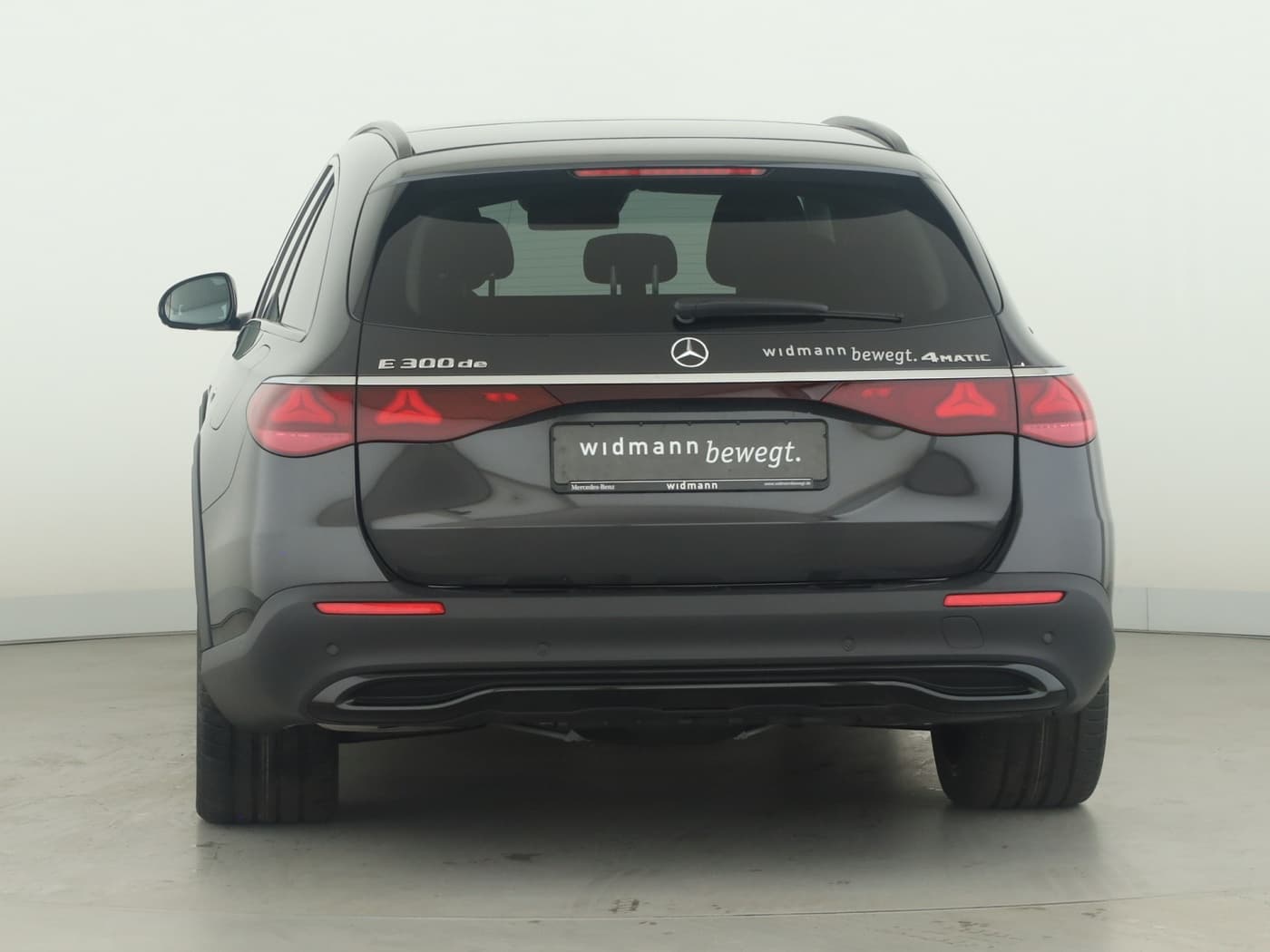 Mercedes-Benz E 300 de 4MATIC T-Modell All-Terrain mit EQ Hybrid Technologie Bild 4