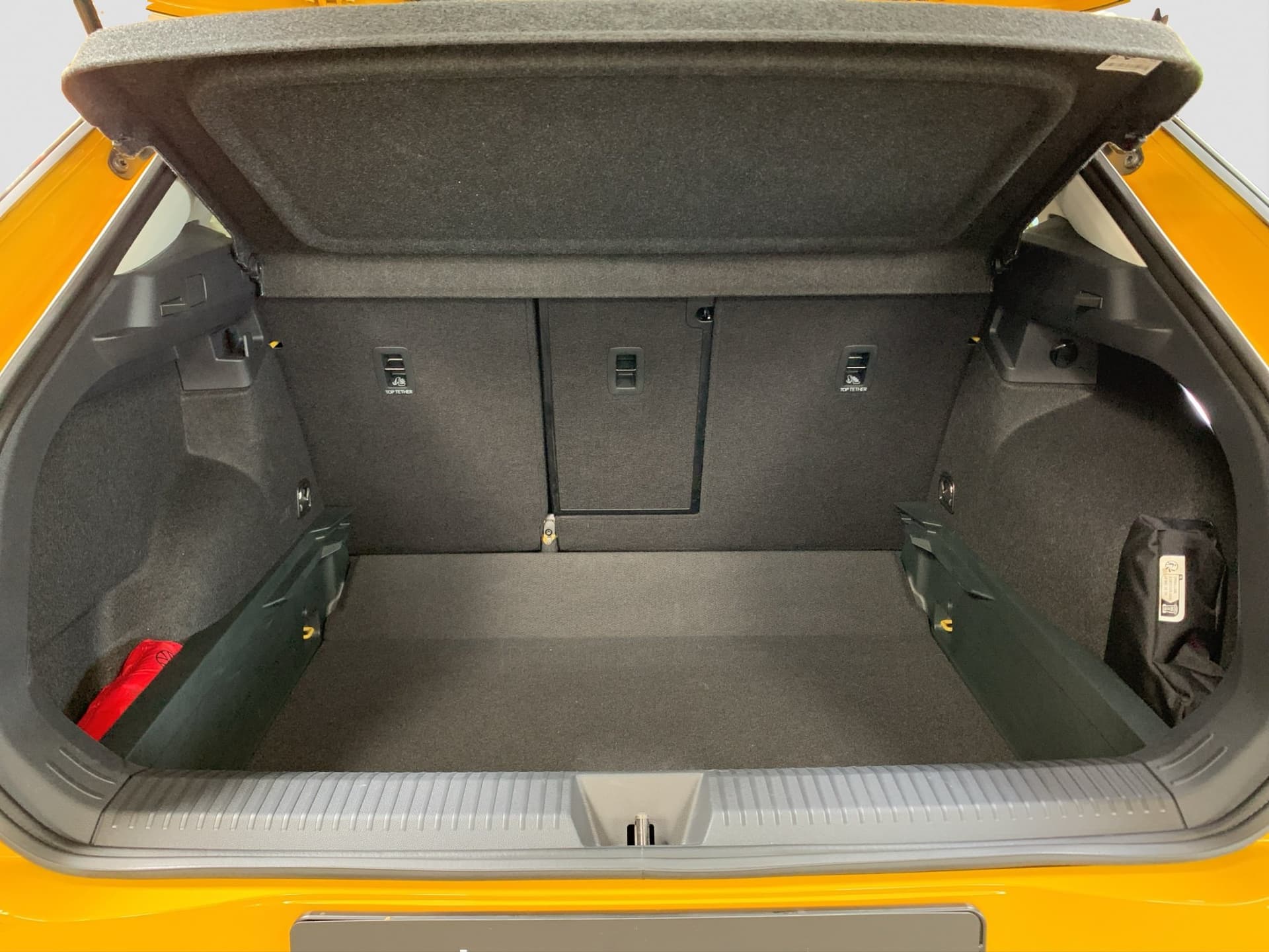 Volkswagen T-Roc Life 1.5 l eTSI OPF DSG Bild 17