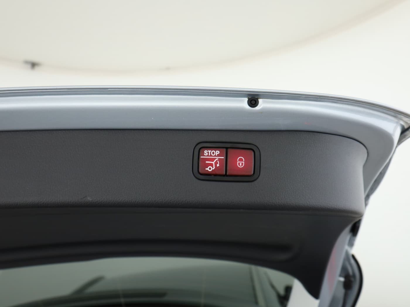 Mercedes-Benz C 220 d T Bild 24
