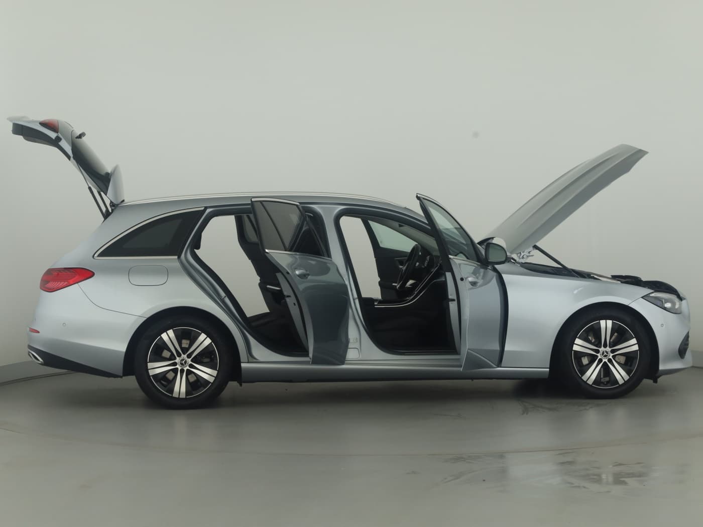 Mercedes-Benz C 220 d T Bild 8