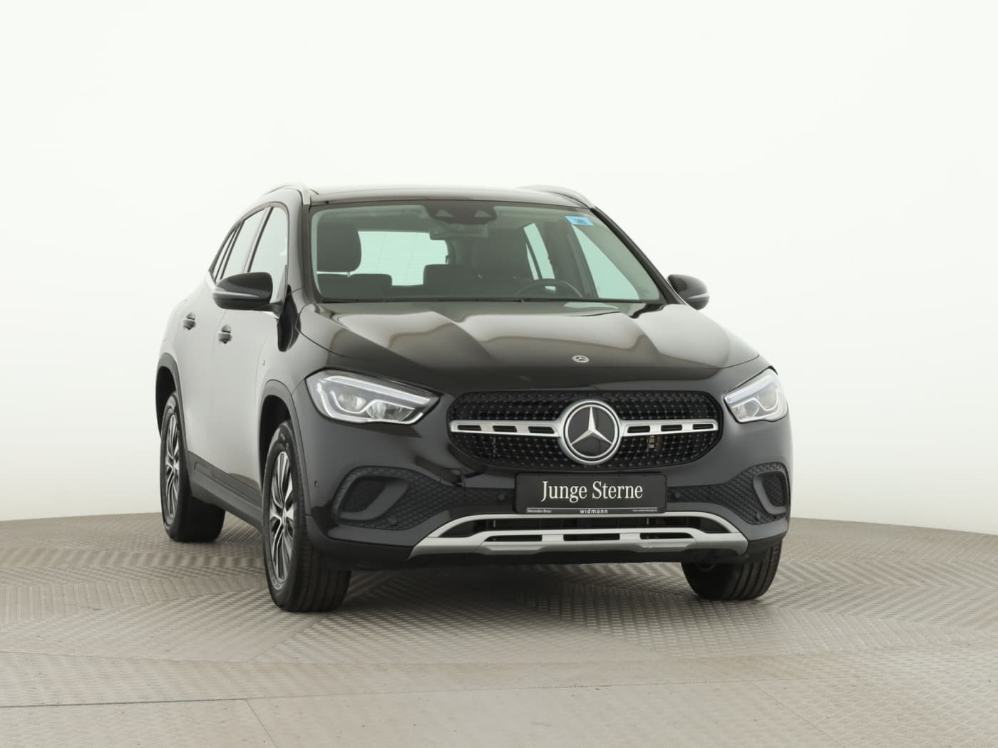 Mercedes-Benz GLA 250 e Bild 3