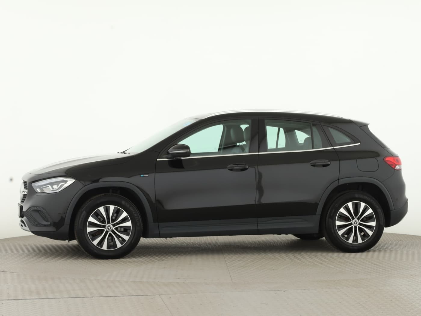 Mercedes-Benz GLA 250 e Bild 7