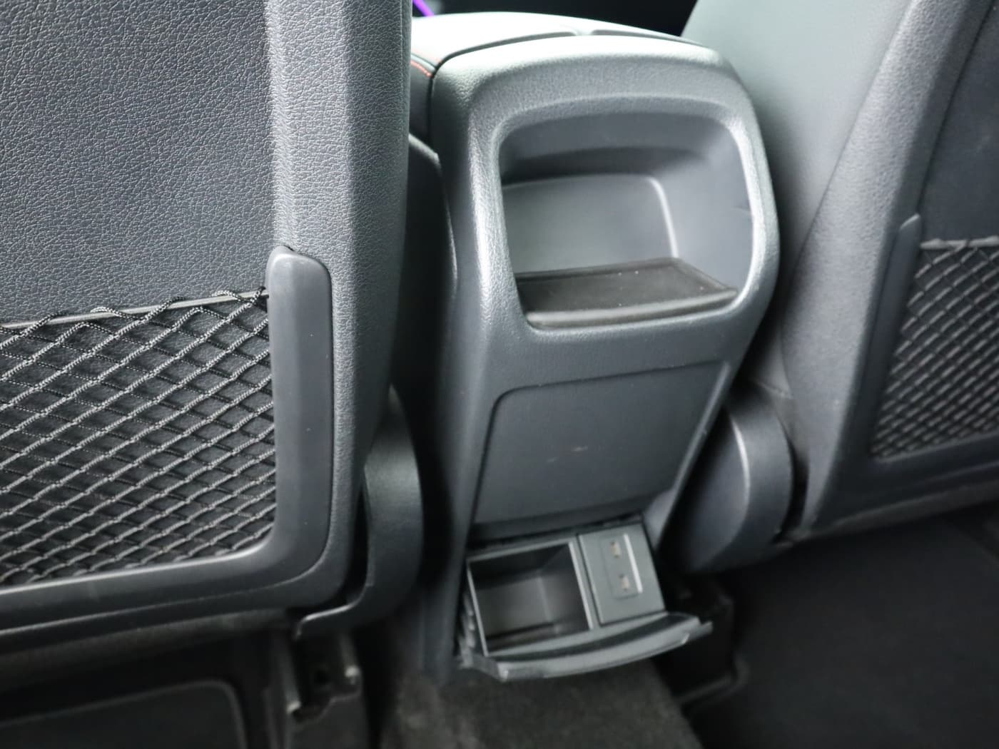 Mercedes-Benz GLB 200 Bild 23