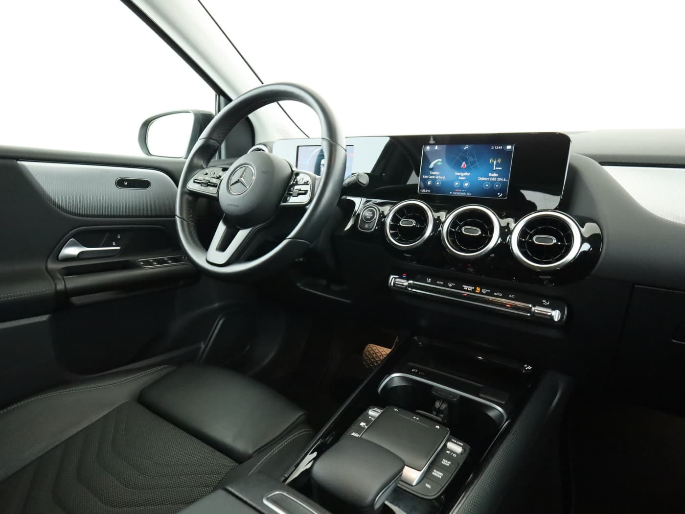 Mercedes-Benz B 180 d Bild 10