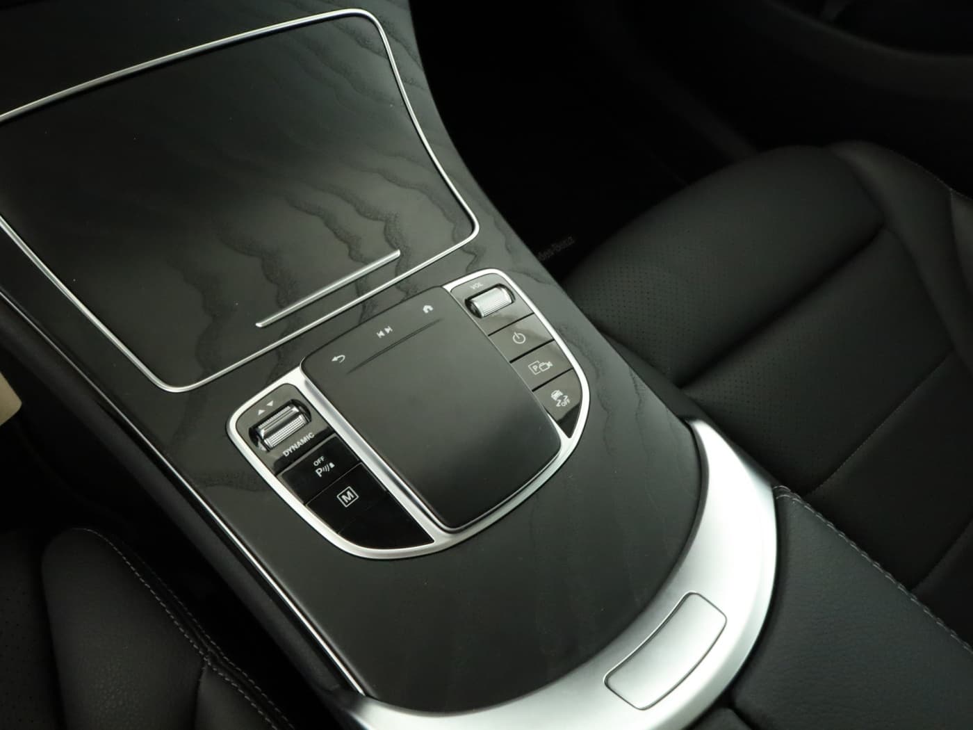 Mercedes-Benz GLC 300 de 4M Bild 15