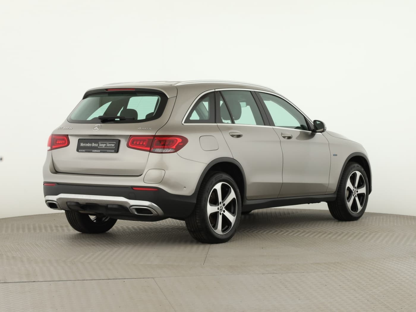 Mercedes-Benz GLC 300 de 4M Bild 6