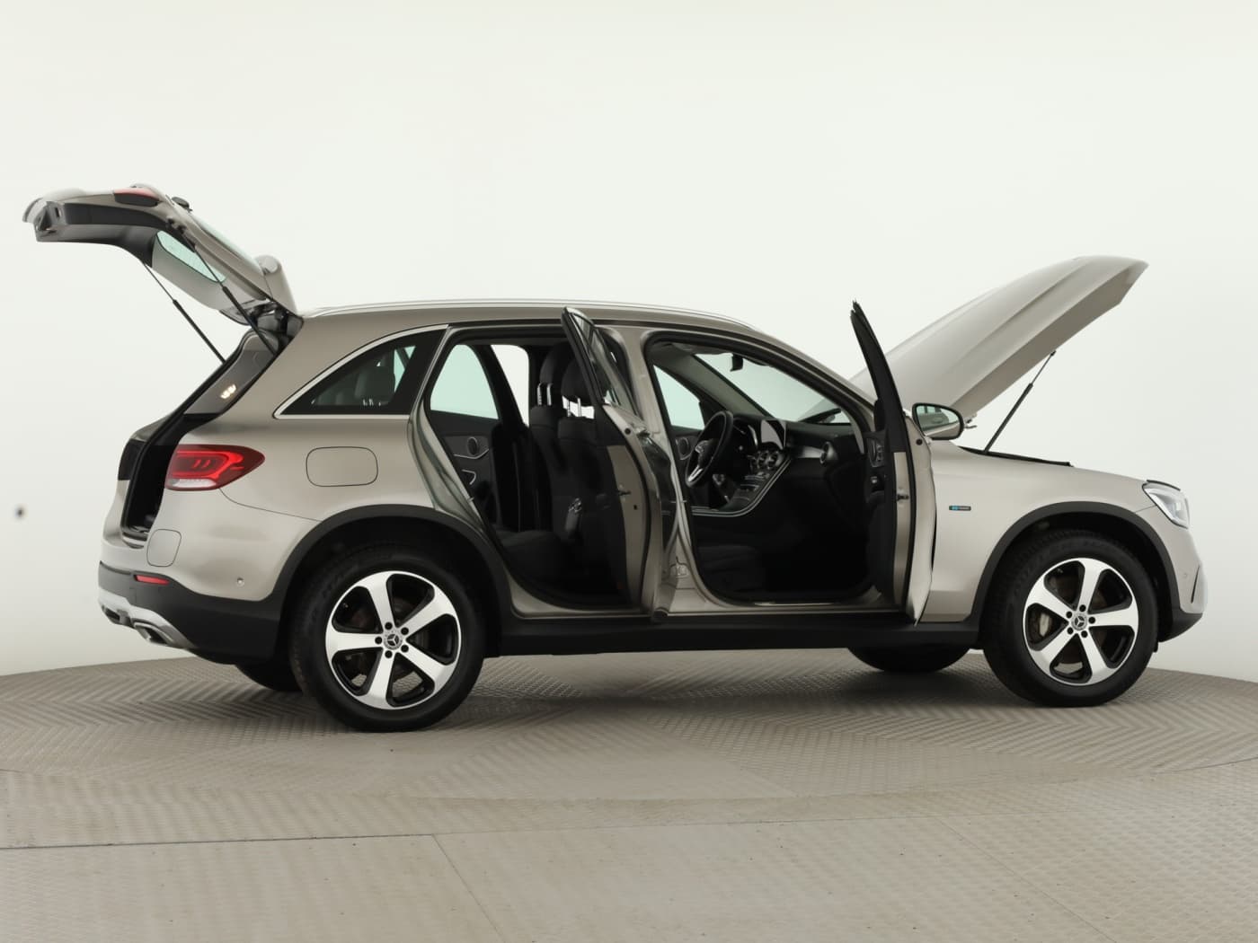 Mercedes-Benz GLC 300 de 4M Bild 8