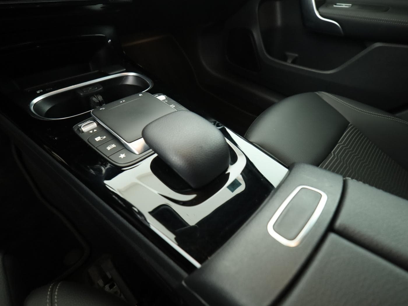 Mercedes-Benz A 250 e Lim Bild 15