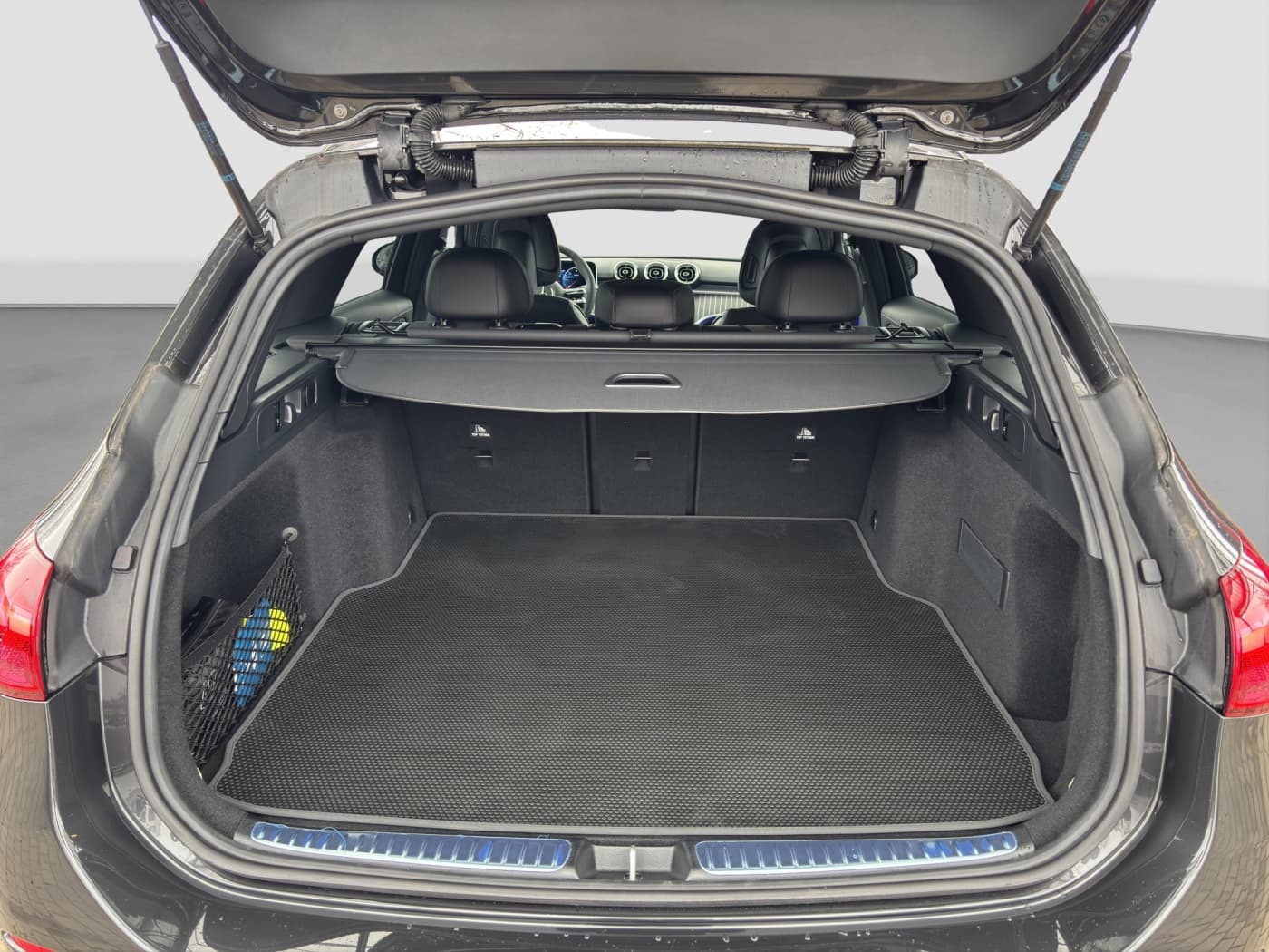 Mercedes-Benz C 220 d T Bild 18