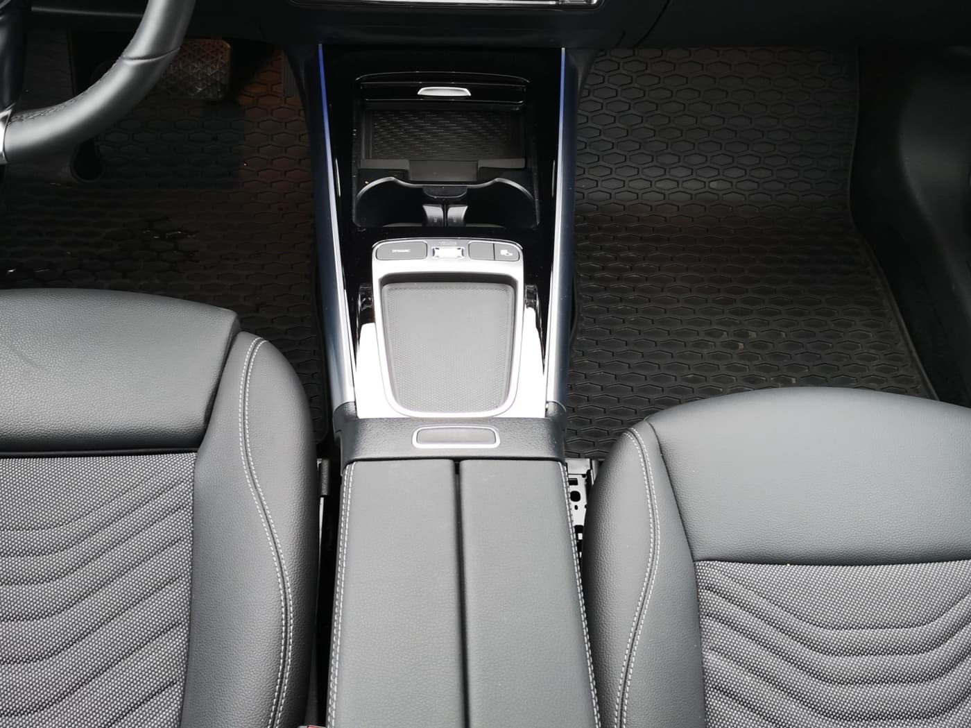 Mercedes-Benz B 200 Bild 13