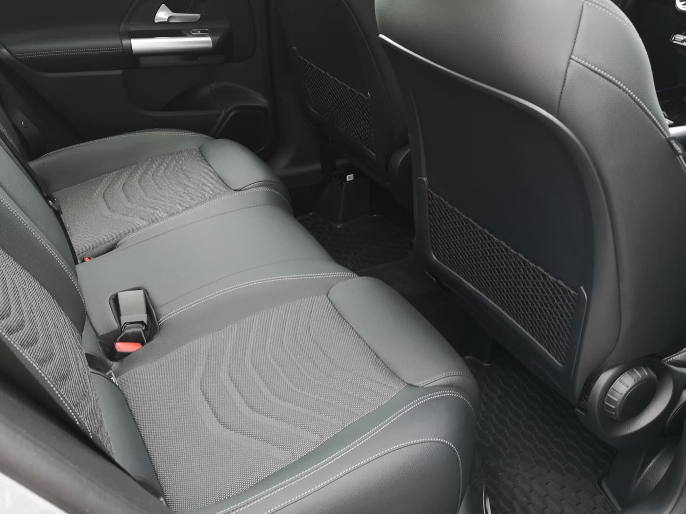 Mercedes-Benz B 200 Bild 17