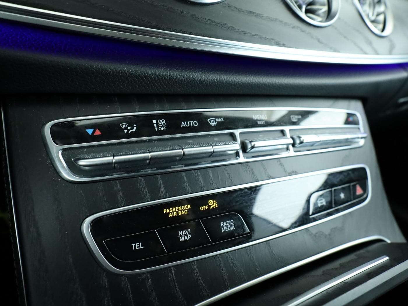 Mercedes-Benz E 400 d 4M Coupe Bild 14