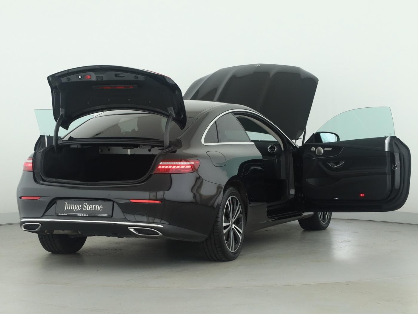 Mercedes-Benz E 400 d 4M Coupe Bild 9