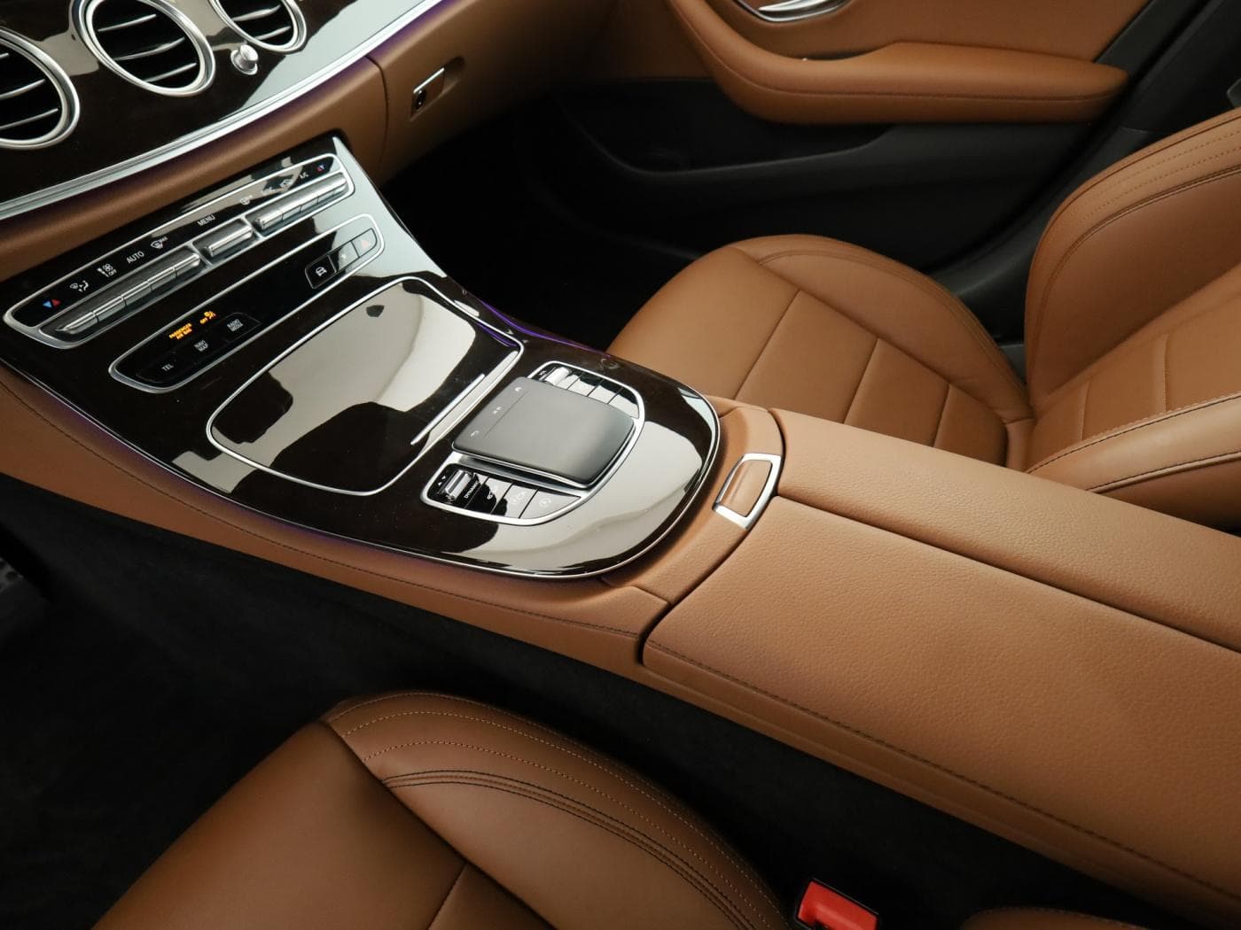 Mercedes-Benz E 450 4M Bild 15