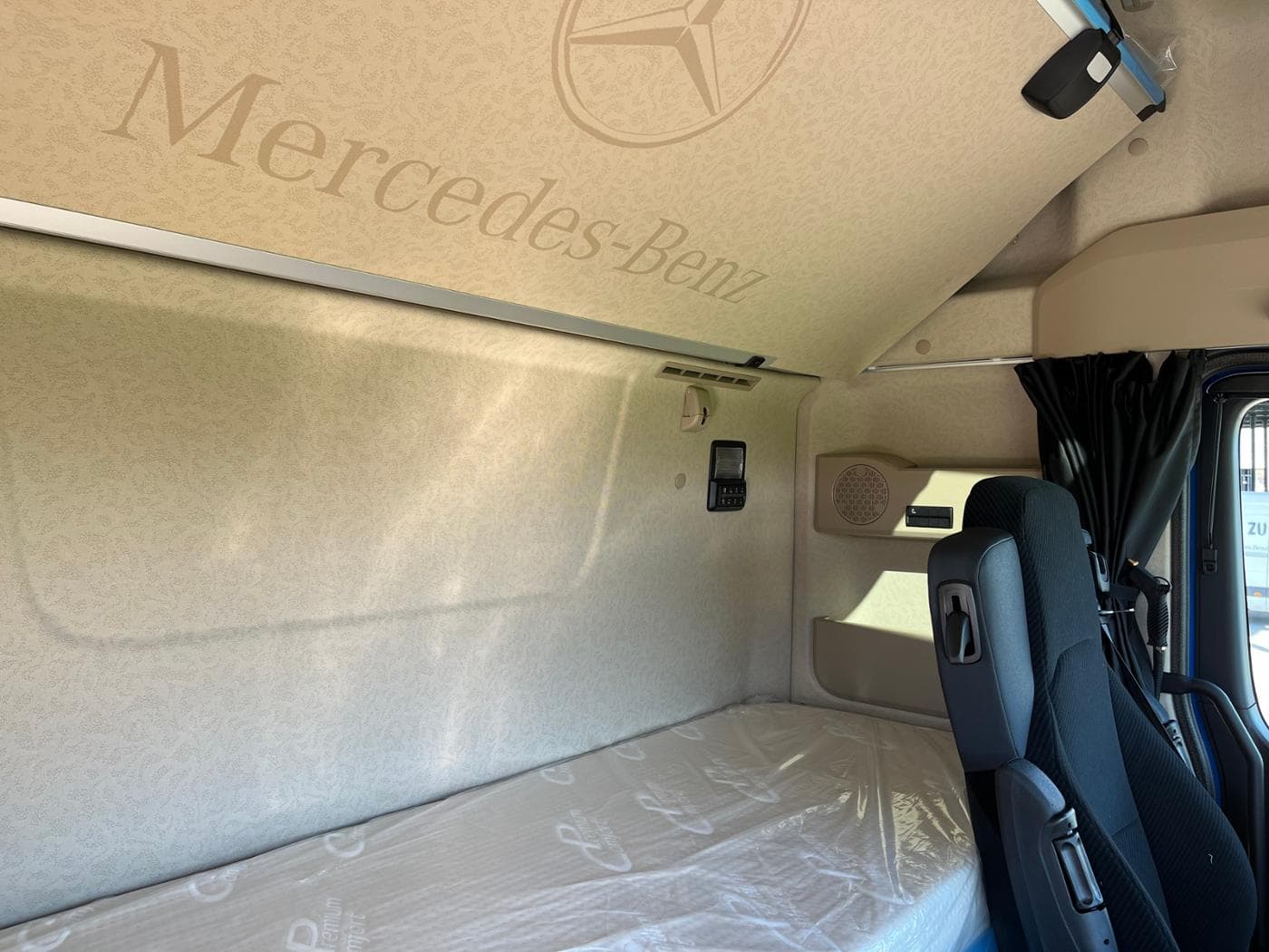 Mercedes-Benz Actros 1848 LS Bild 20