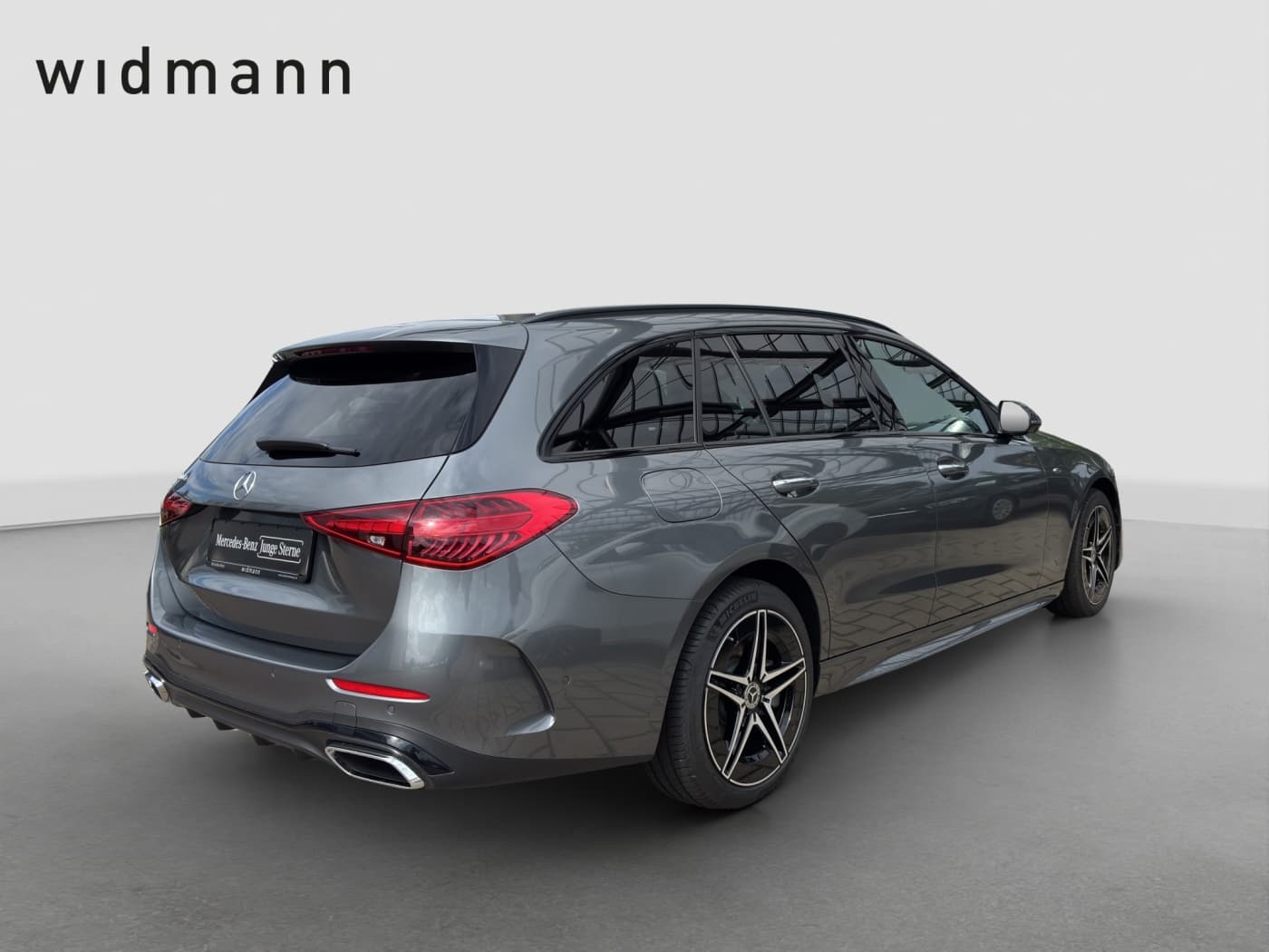 Mercedes-Benz C 300 e T Bild 3