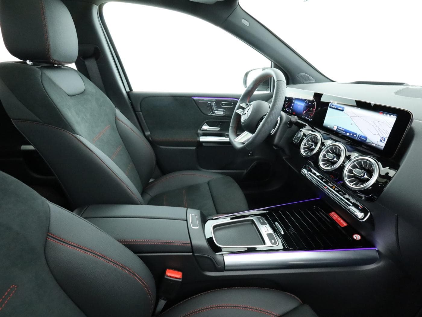 Mercedes-Benz B 220 d Bild 17