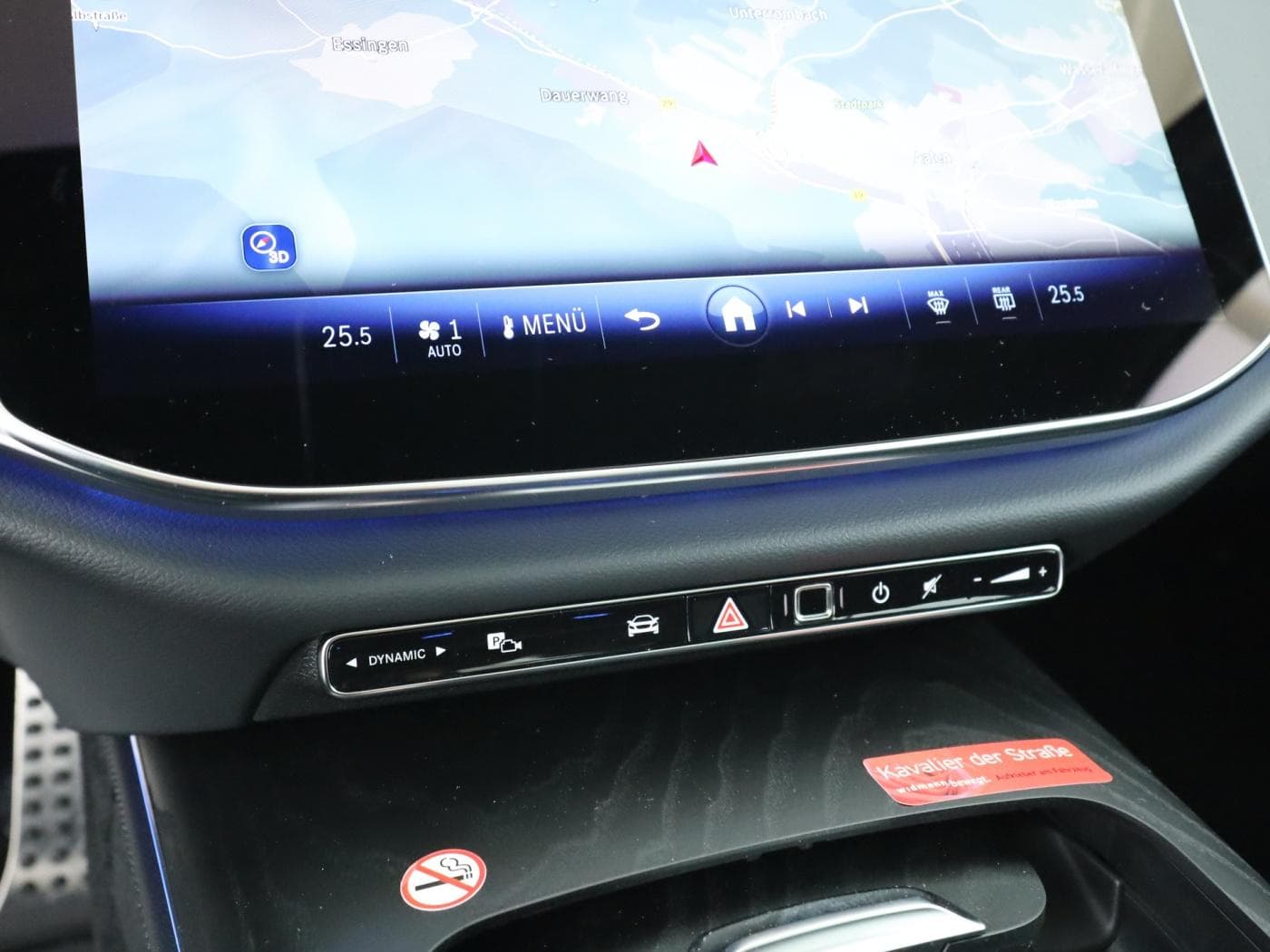 Mercedes-Benz E 220 d Limousine Bild 14