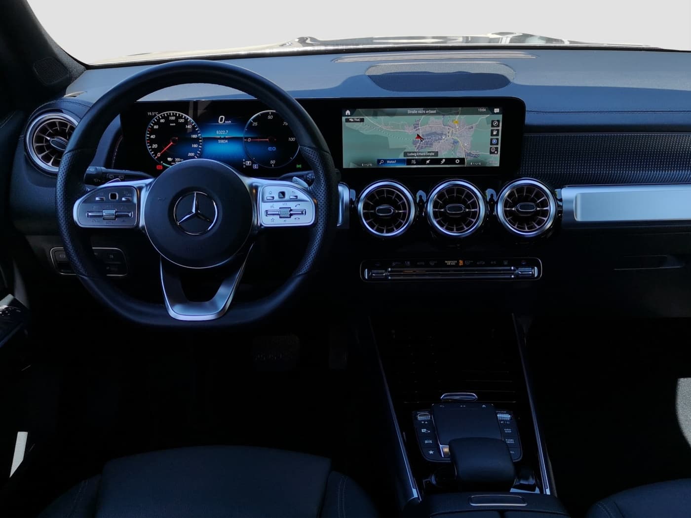 Mercedes-Benz EQB 300 4M Bild 9