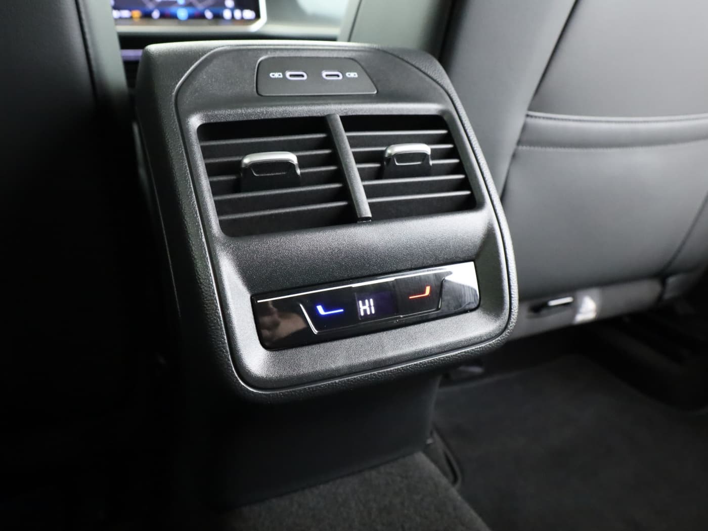 Volkswagen Passat 2.0 TDI Business Bild 23