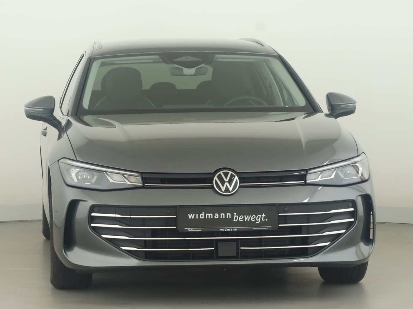 Volkswagen Passat 2.0 TDI Business Bild 3