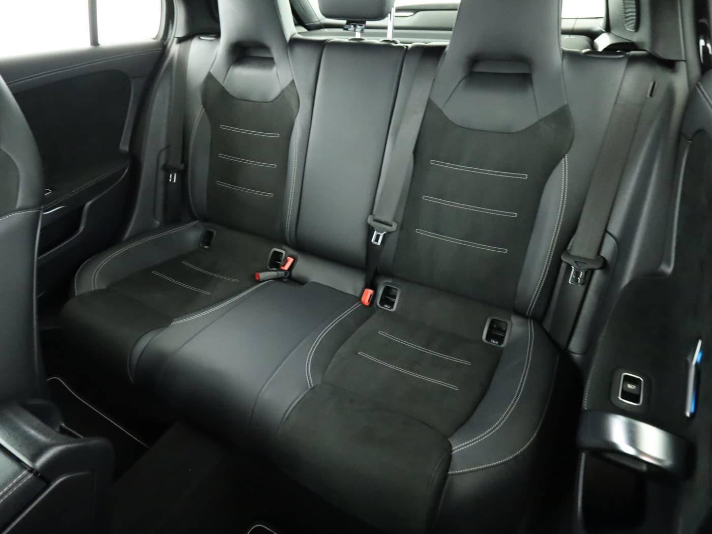 Mercedes-Benz A 250 e Bild 18