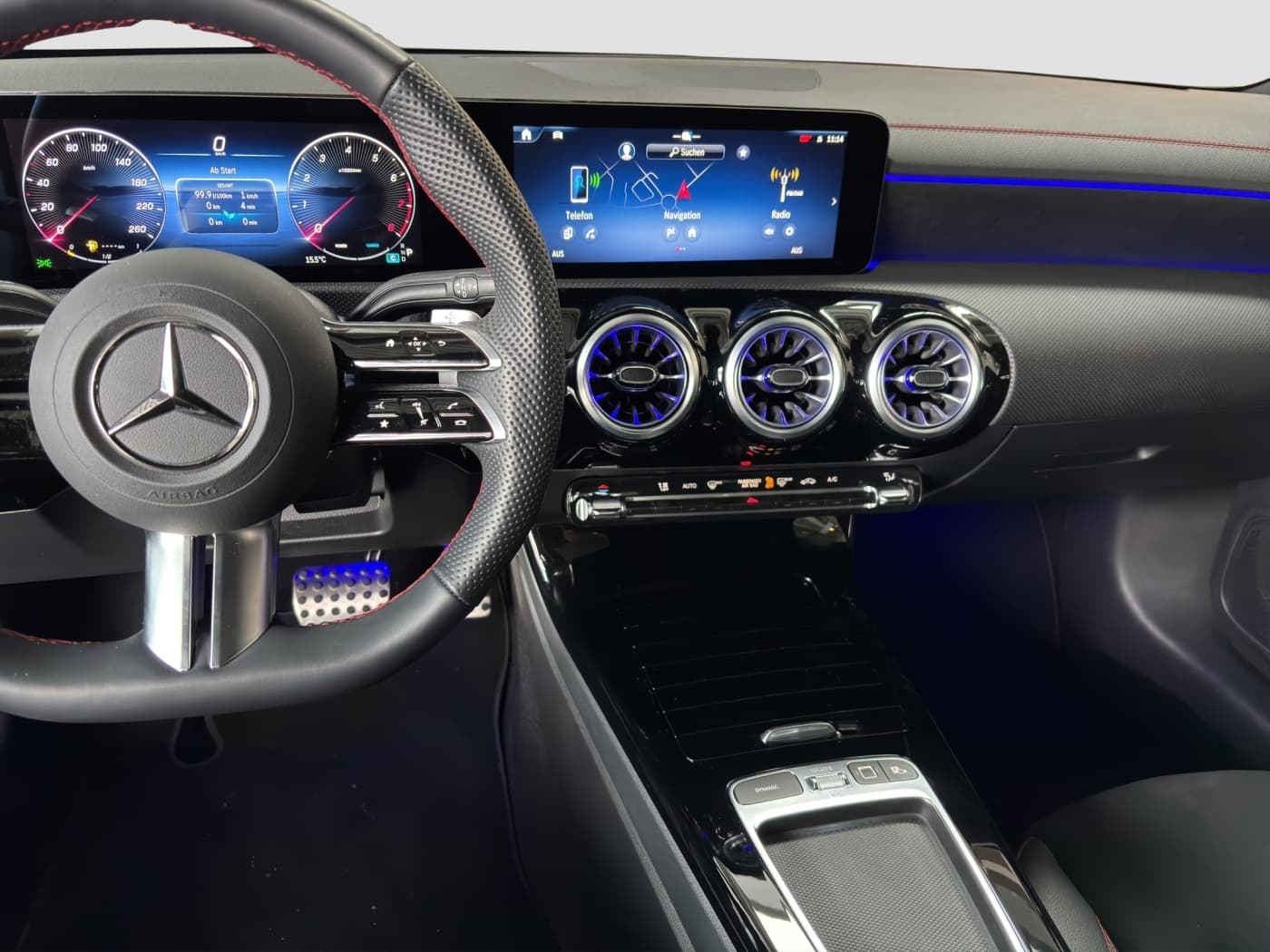 Mercedes-Benz CLA 200 Bild 12