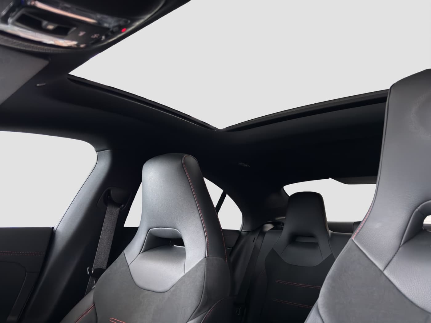 Mercedes-Benz CLA 200 Bild 16