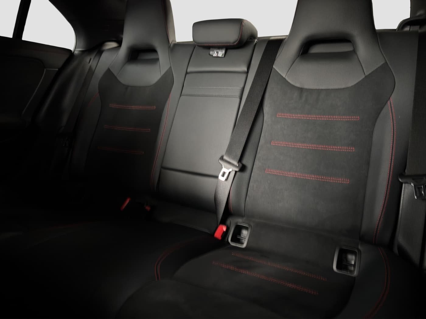 Mercedes-Benz CLA 200 Bild 17