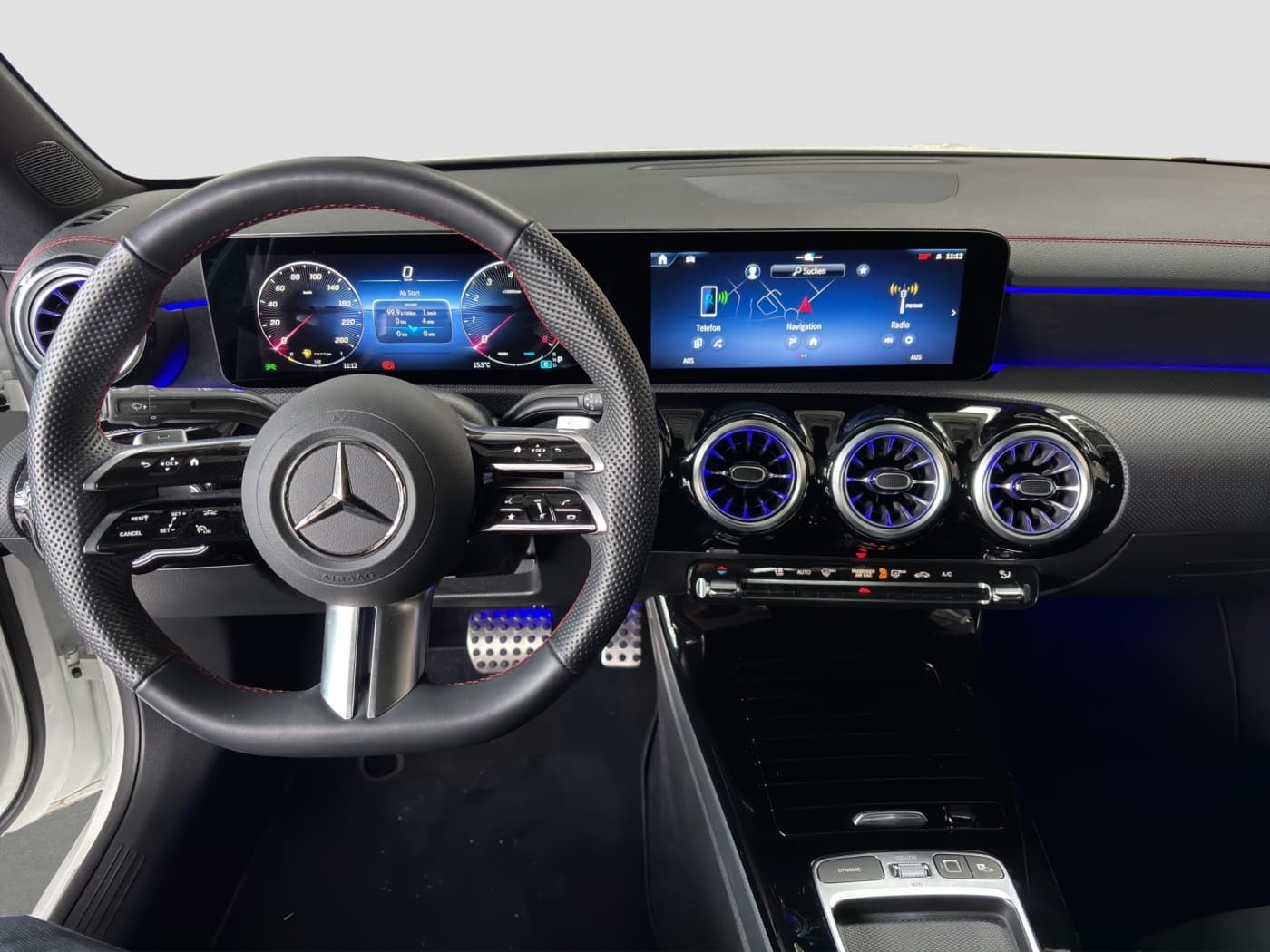 Mercedes-Benz CLA 200 Bild 9