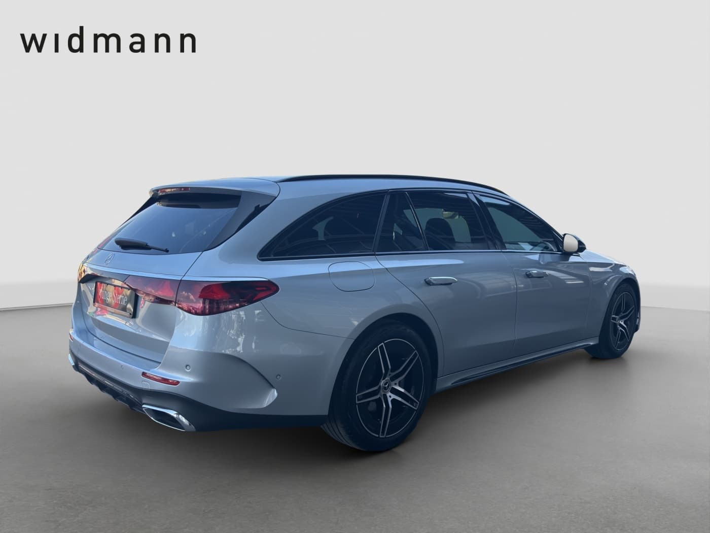 Mercedes-Benz E 220 d T Bild 3