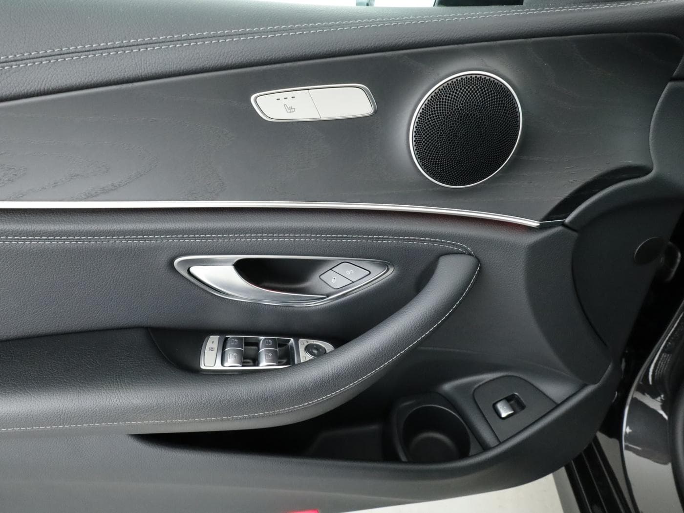 Mercedes-Benz E 450 4M T Bild 20