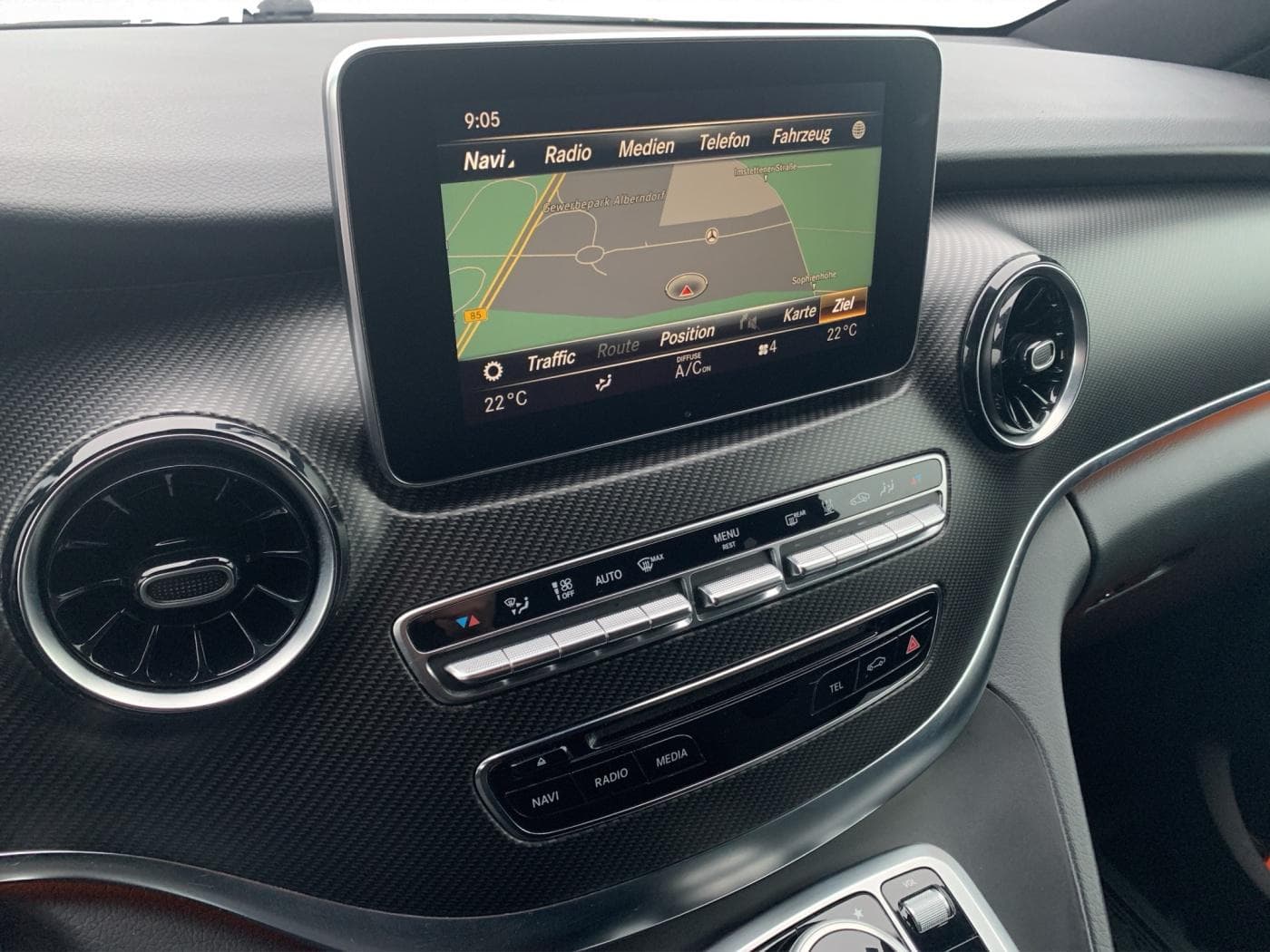Mercedes-Benz V 300 d 4MATIC EDITION Kompakt Bild 12